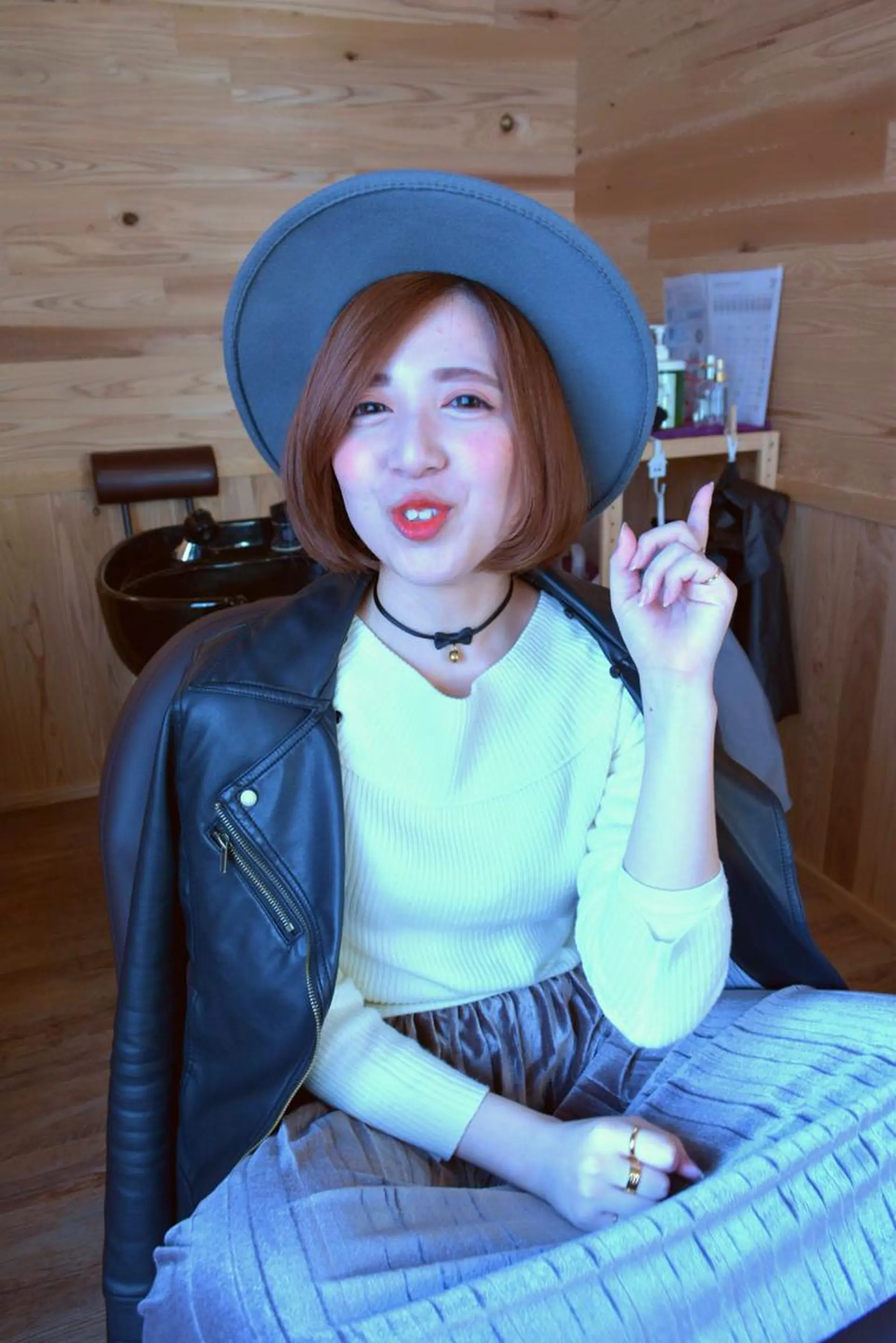 ミディアム カラー パーマ ピンクカラー ボブ belle chambreイブカのその他イメージ