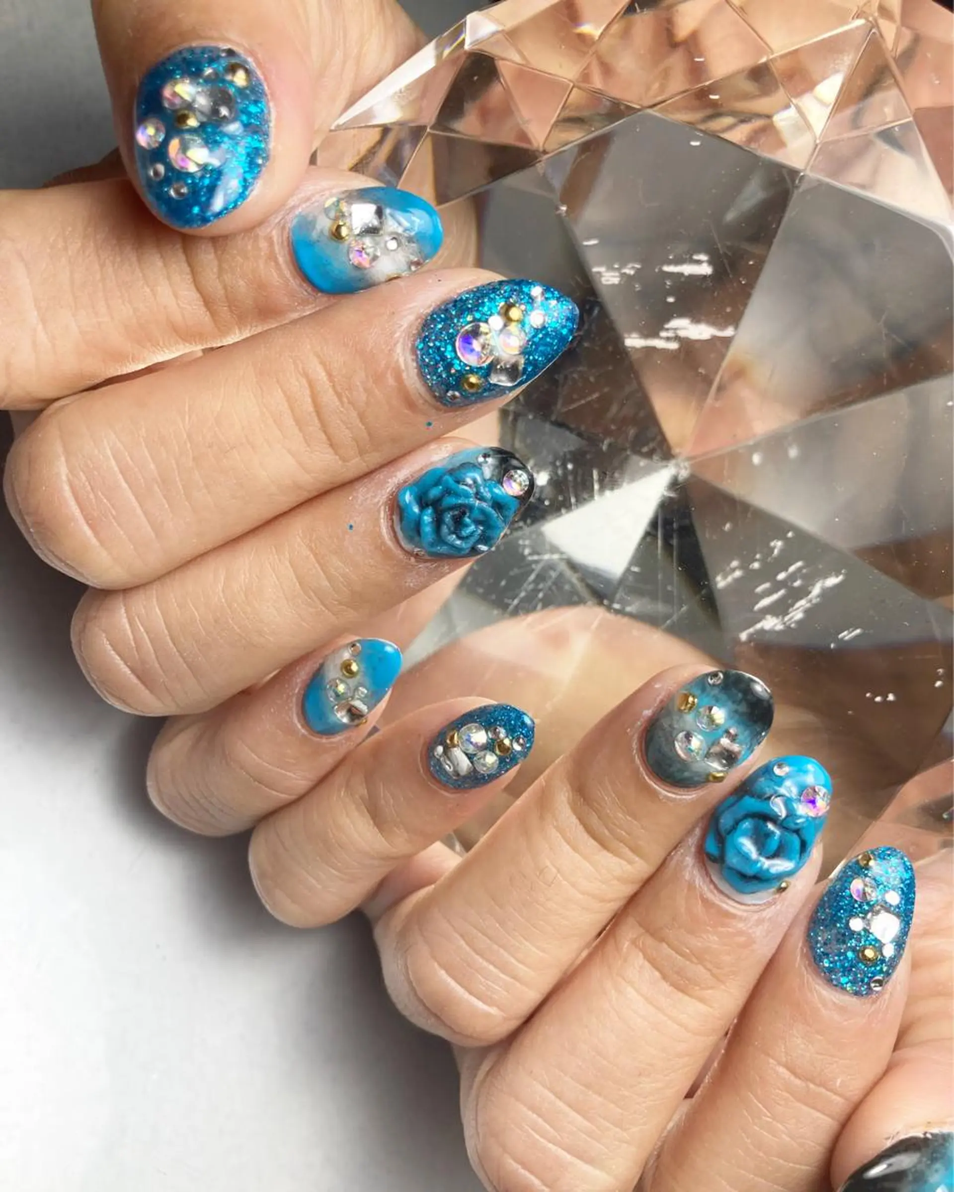 ネイル nailALBA ヨシアキのネイルデザイン