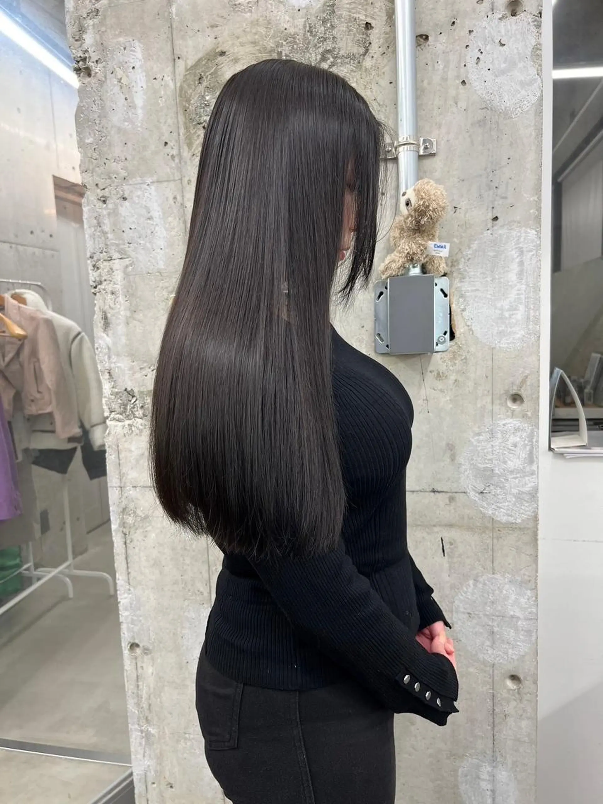 セミロング カラー カット 縮毛矯正 トリートメント ヘアケア特化型サロン newi 梅田のヘアスタイル