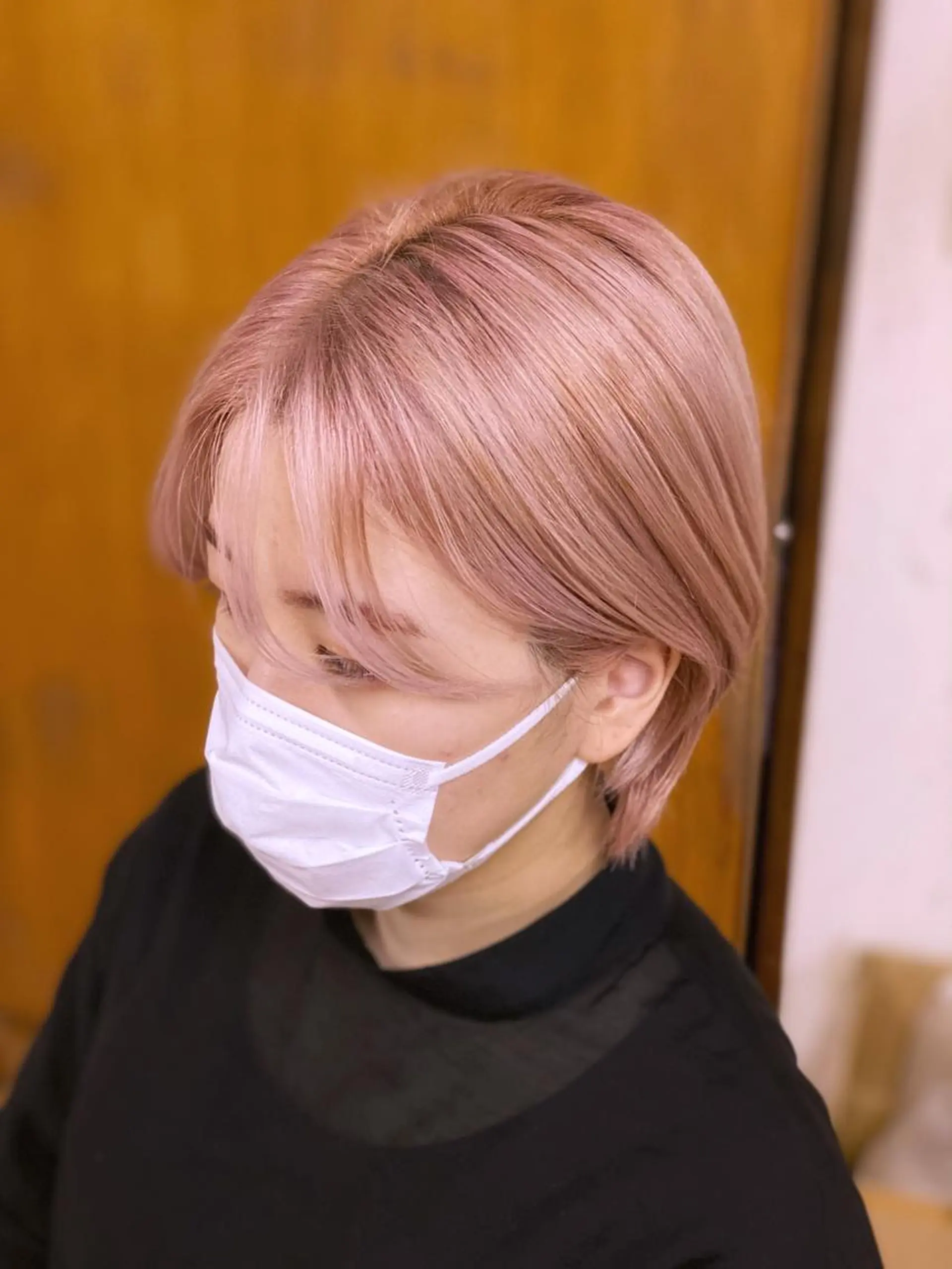 カラー ピンクカラー ホワイトピンク 太田 康治のヘアスタイル