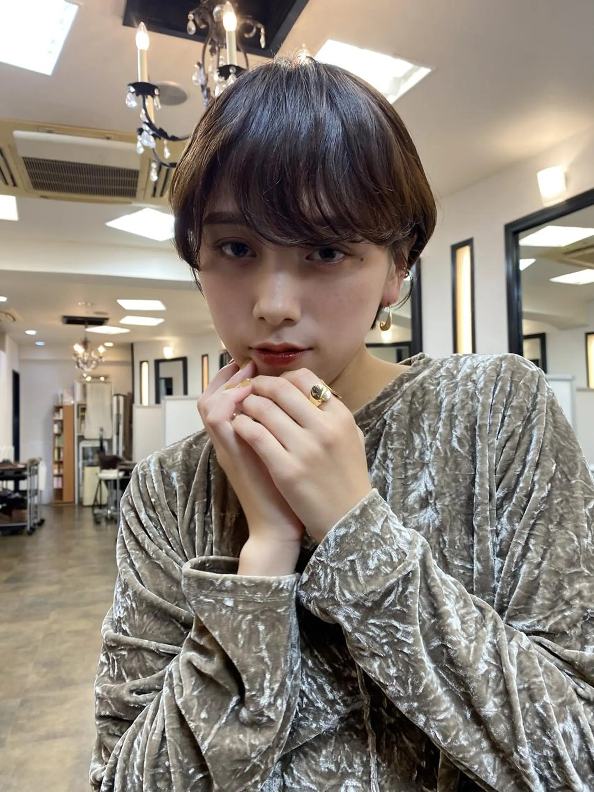 ショート カラー ショートヘア カット ヘアカラー トリートメント ボブ/縮毛矯正/ レイヤー/塚田のヘアスタイル