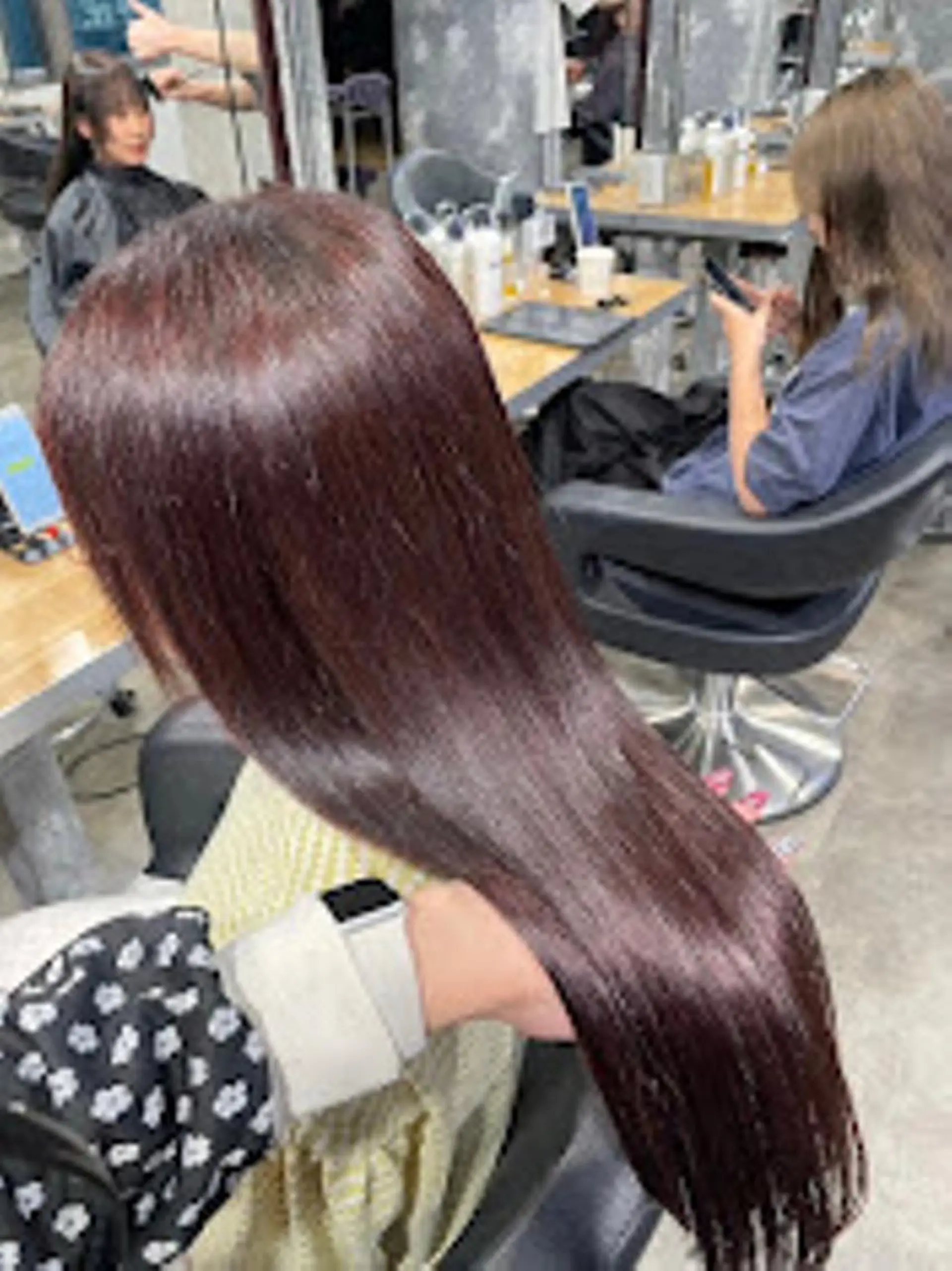 カラー 🪞SHE池袋 Official🪞のヘアスタイル