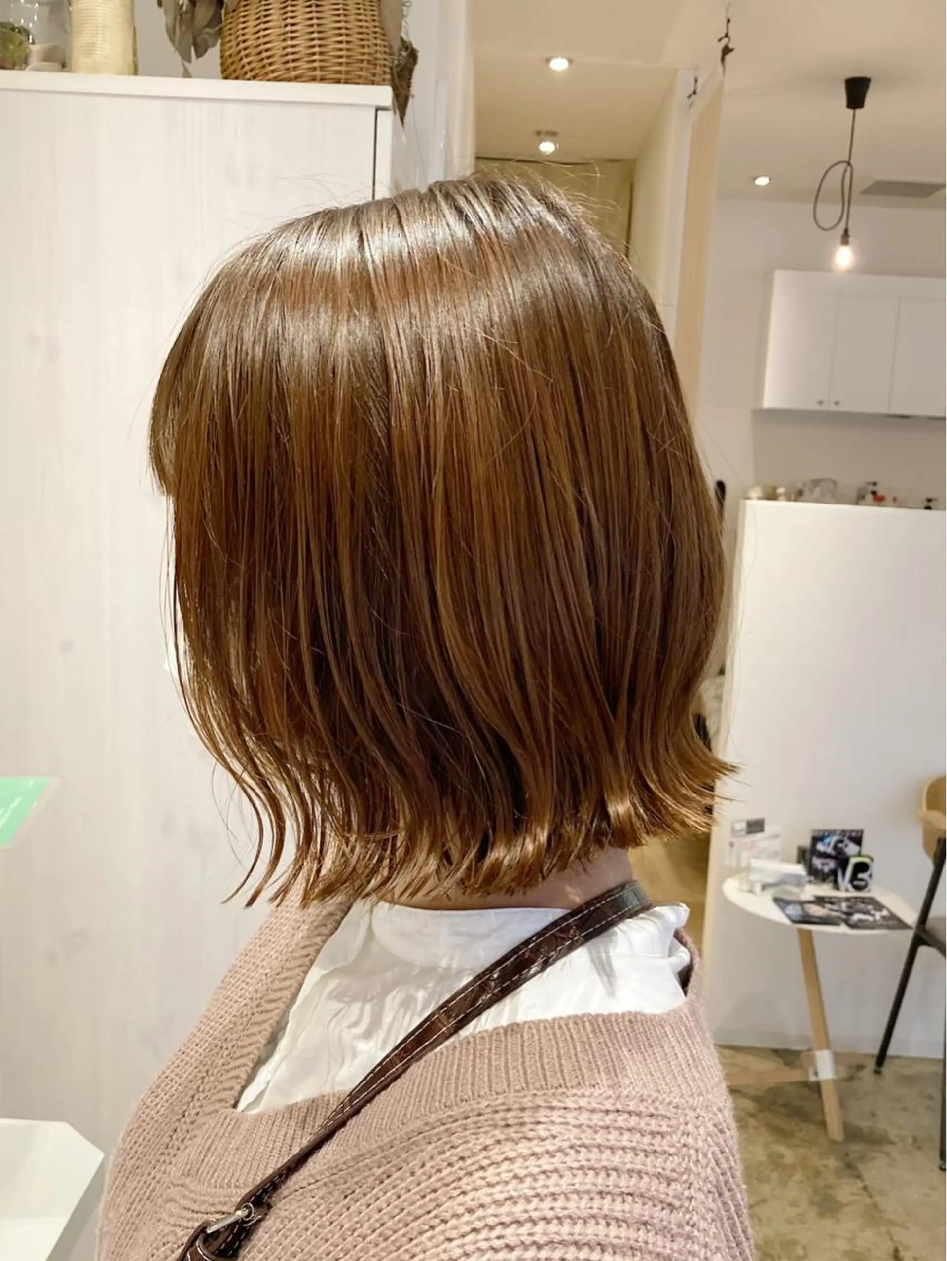 ミディアム カラー ベージュカラー ブリーチ ブリーチなしカラー 【女性指名No.1】 西口直子のヘアスタイル