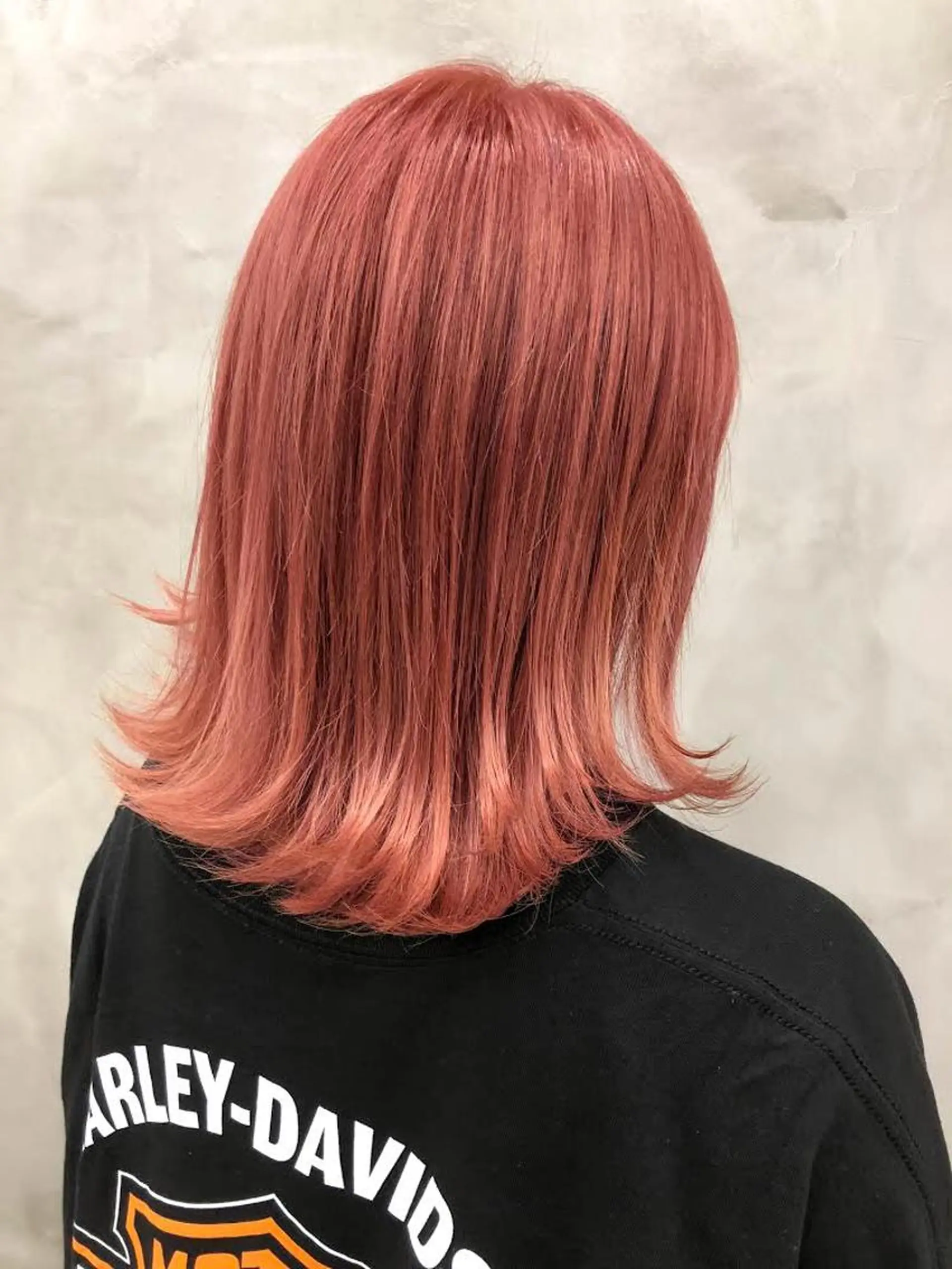 カラー ベージュカラー ダブルカラー ピンクカラー ピンクベージュ ショート・ボブ 徳竹淳一のヘアスタイル