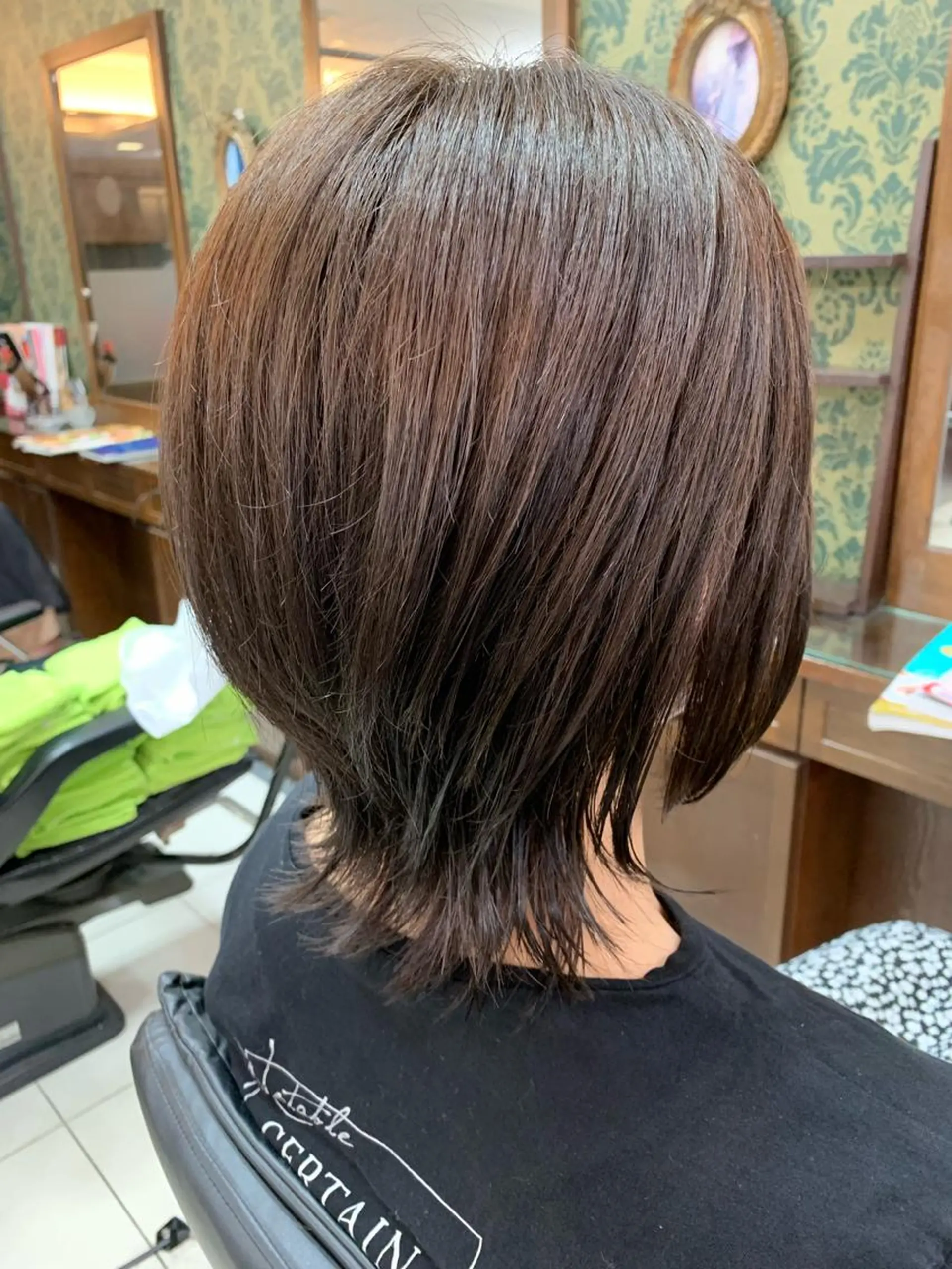 ミディアム 吉田 朱理のヘアスタイル