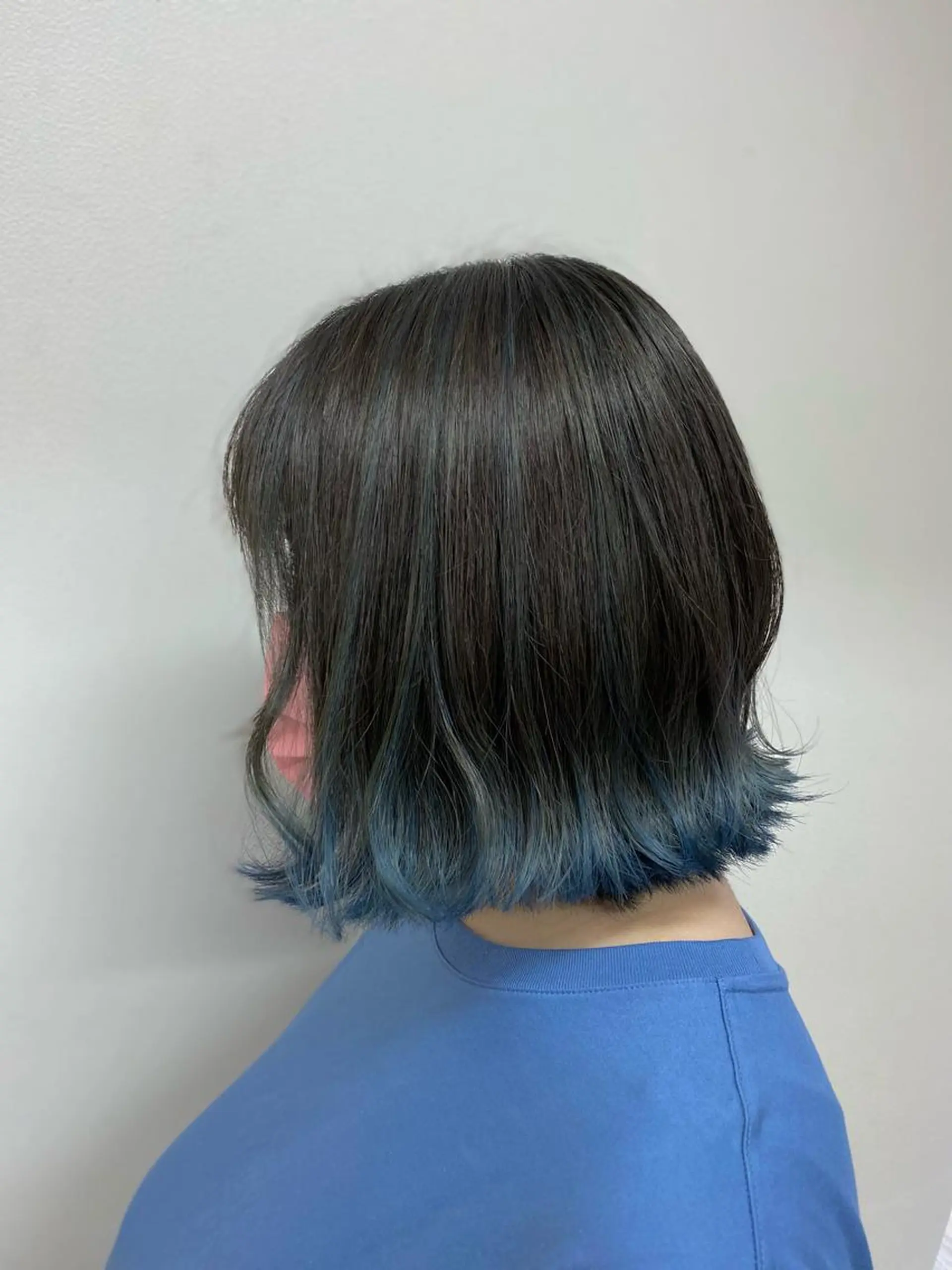 ショート カラー ヘアカラー AKI💛 すみれのマツエク・マツパデザイン