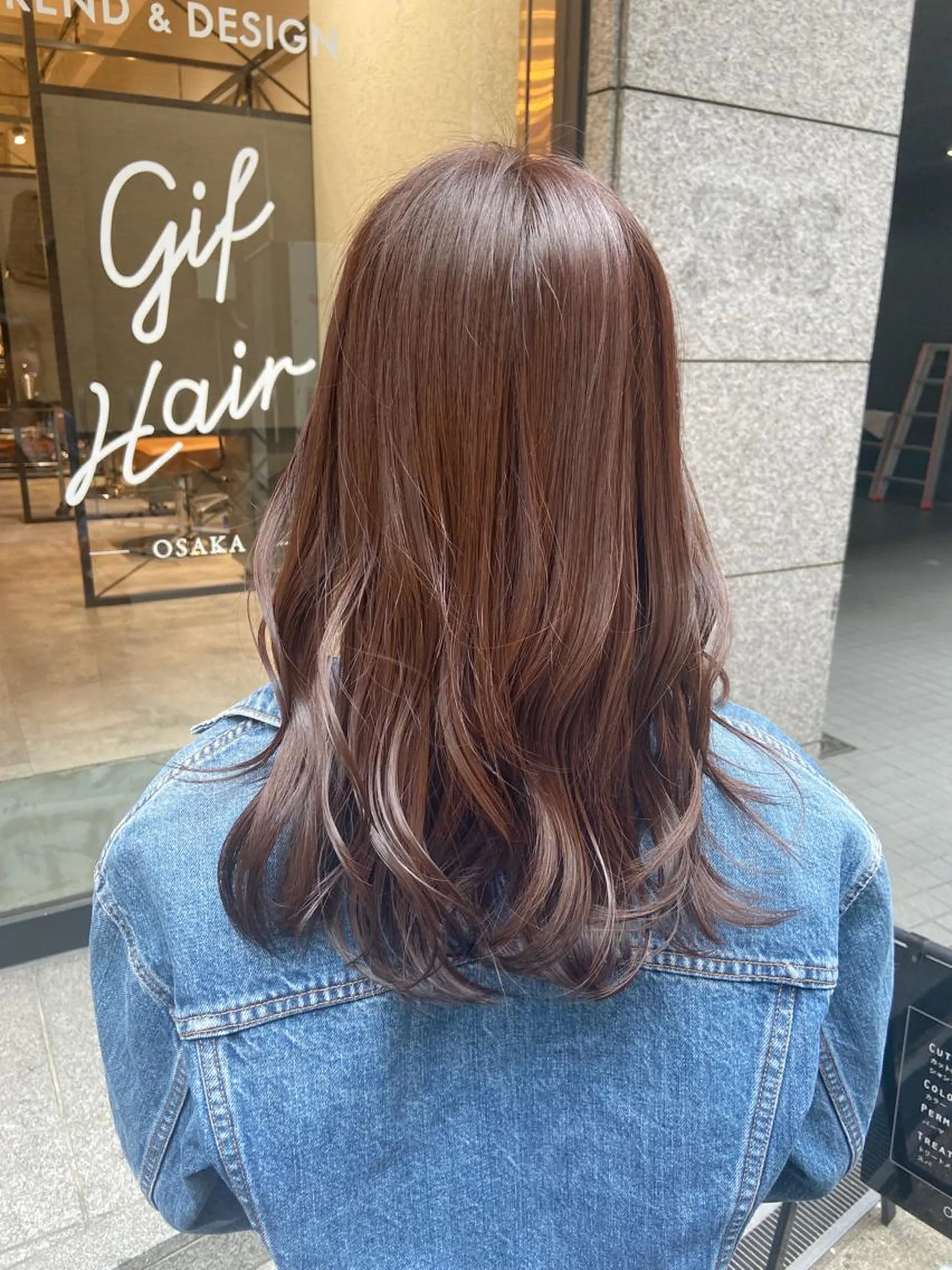 ロング カラー ベージュカラー ラベンダーカラー ラベンダーベージュ THINK SHOP sakiのヘアスタイル
