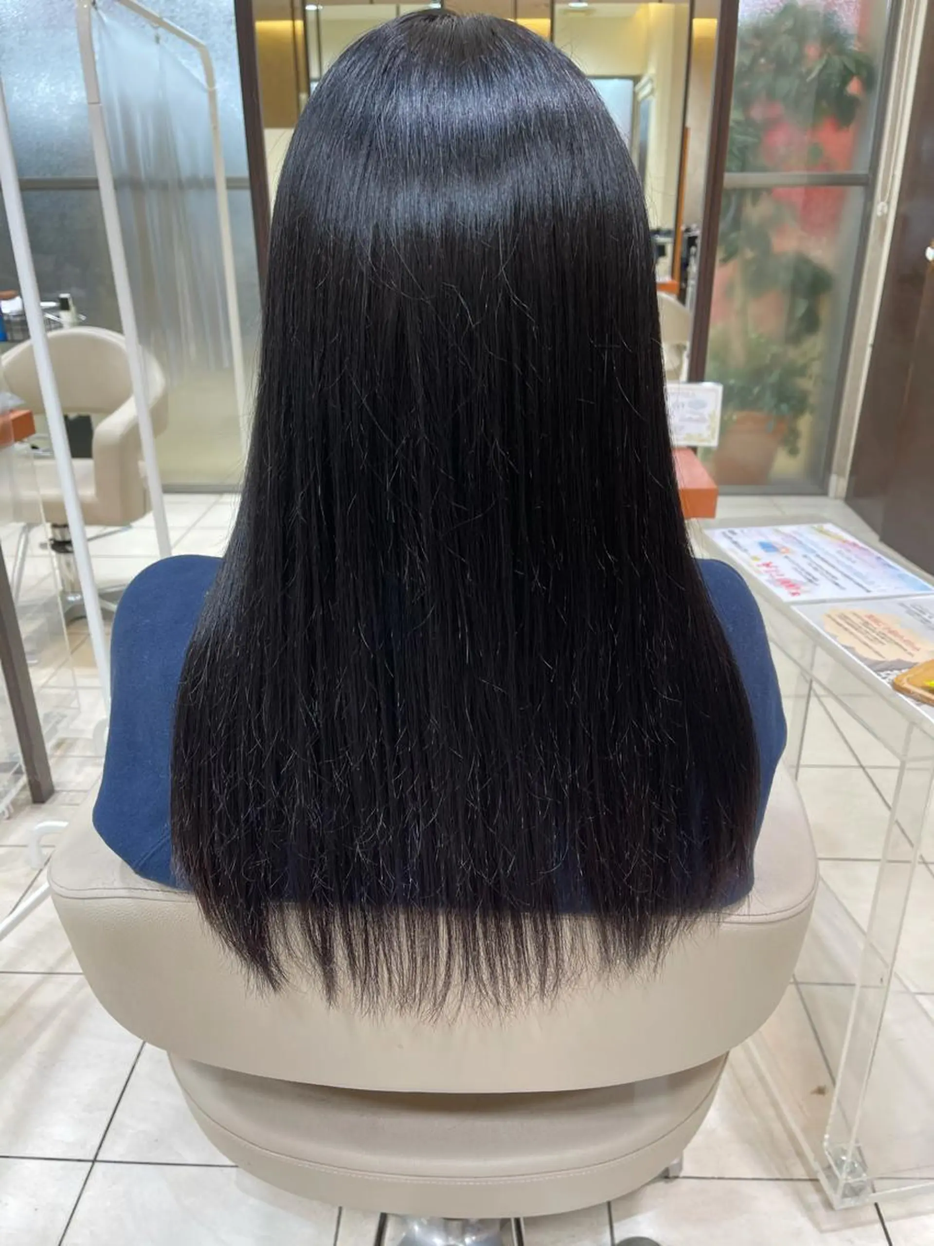 ロング カラー 黒髪 ブルーカラー ブルーブラック カネヒラ リョウスケのヘアスタイル