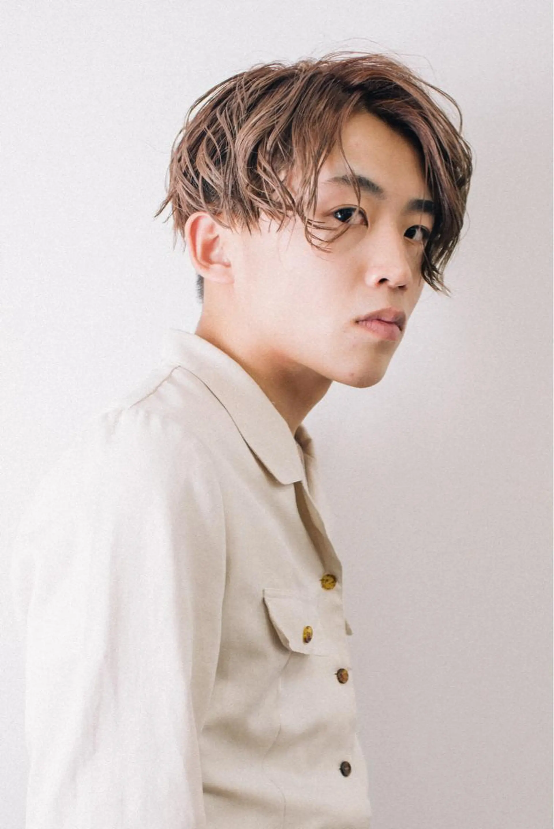 ショート カラー 千葉 慎也のヘアスタイル