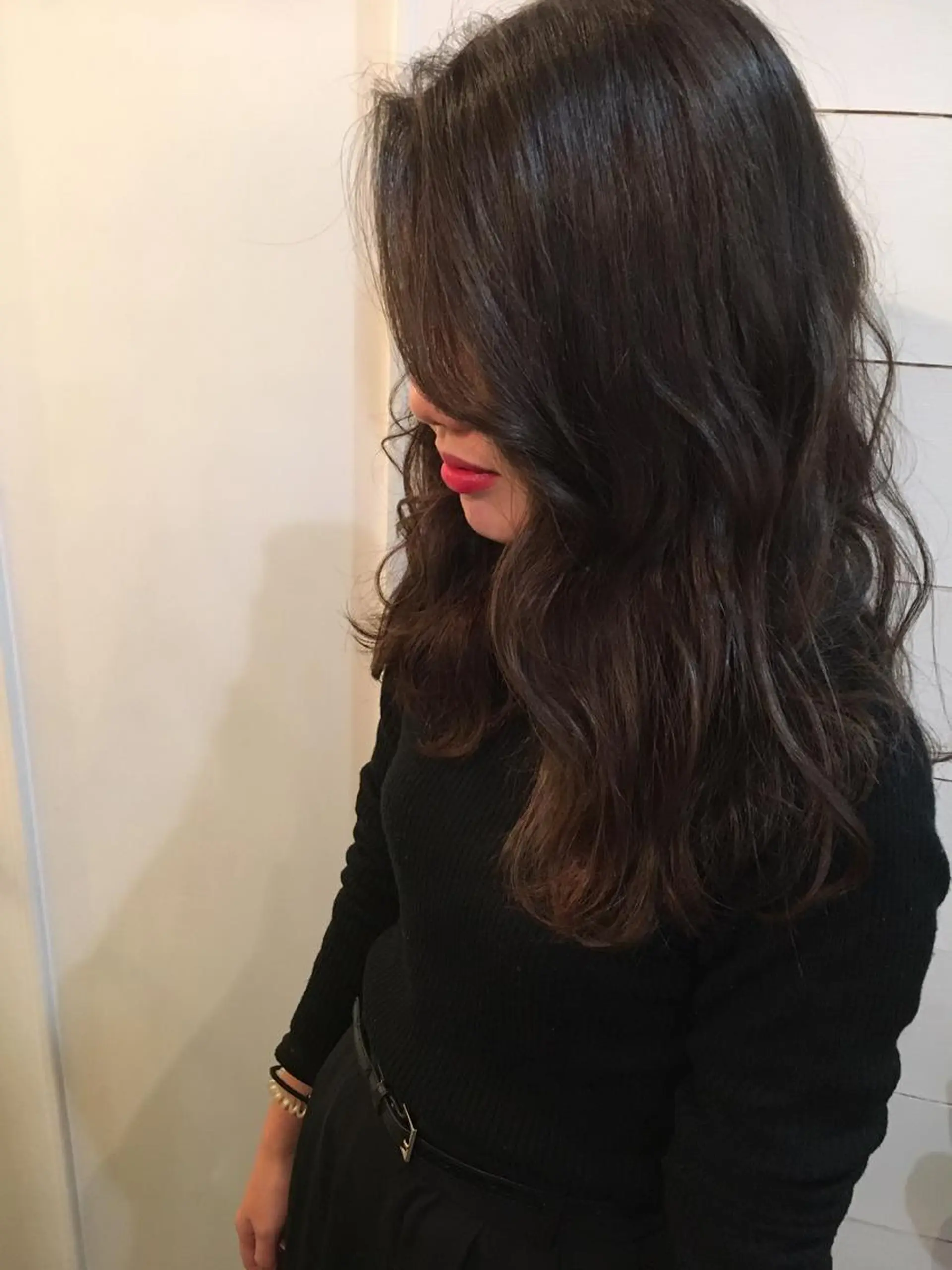 ミディアム ヘアカラー トリートメント ヘッドスパ KURUMI SHIMAのヘアスタイル