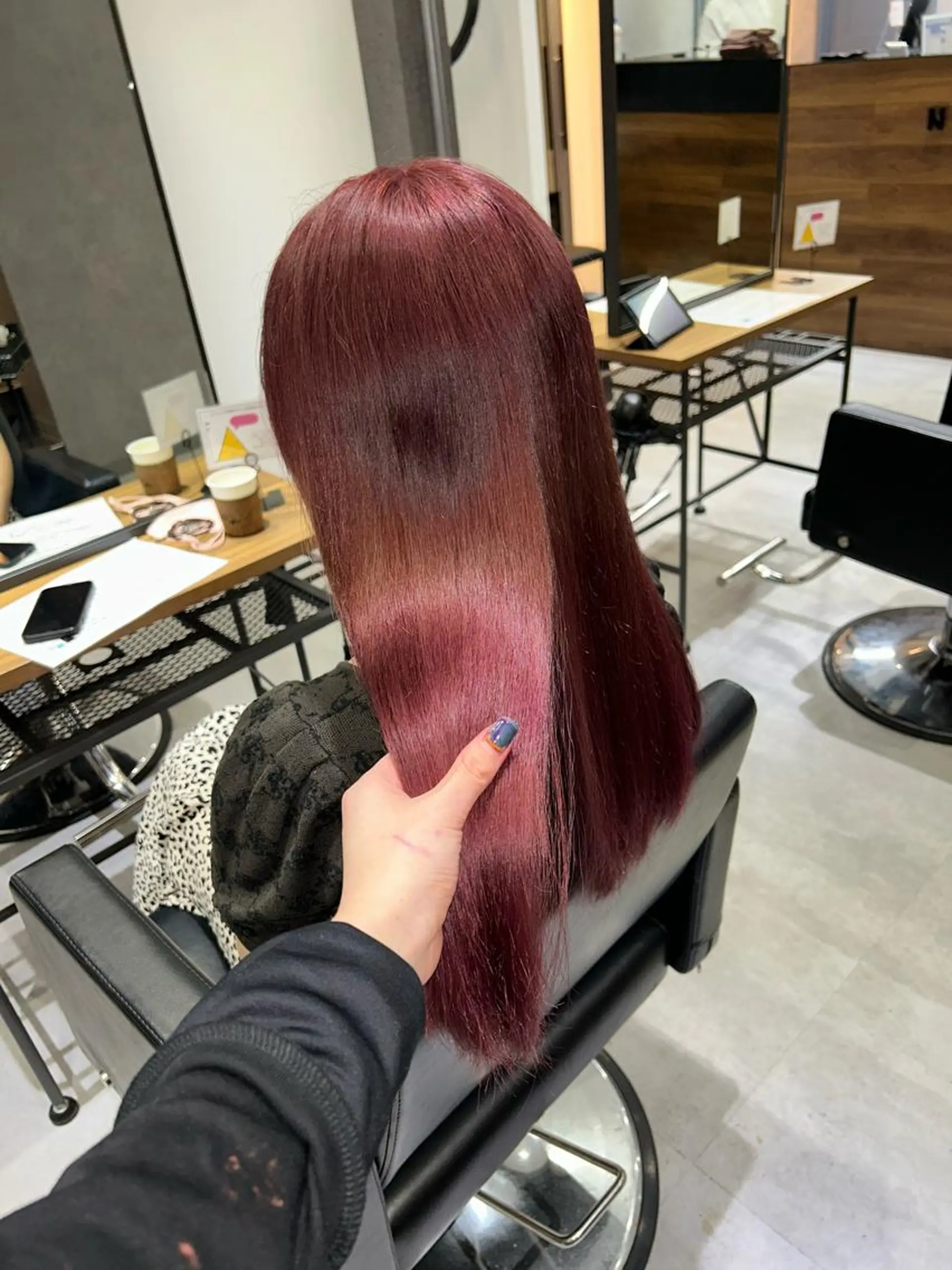 ロング ENA💗NEXT /ハイトーンエクステのヘアスタイル