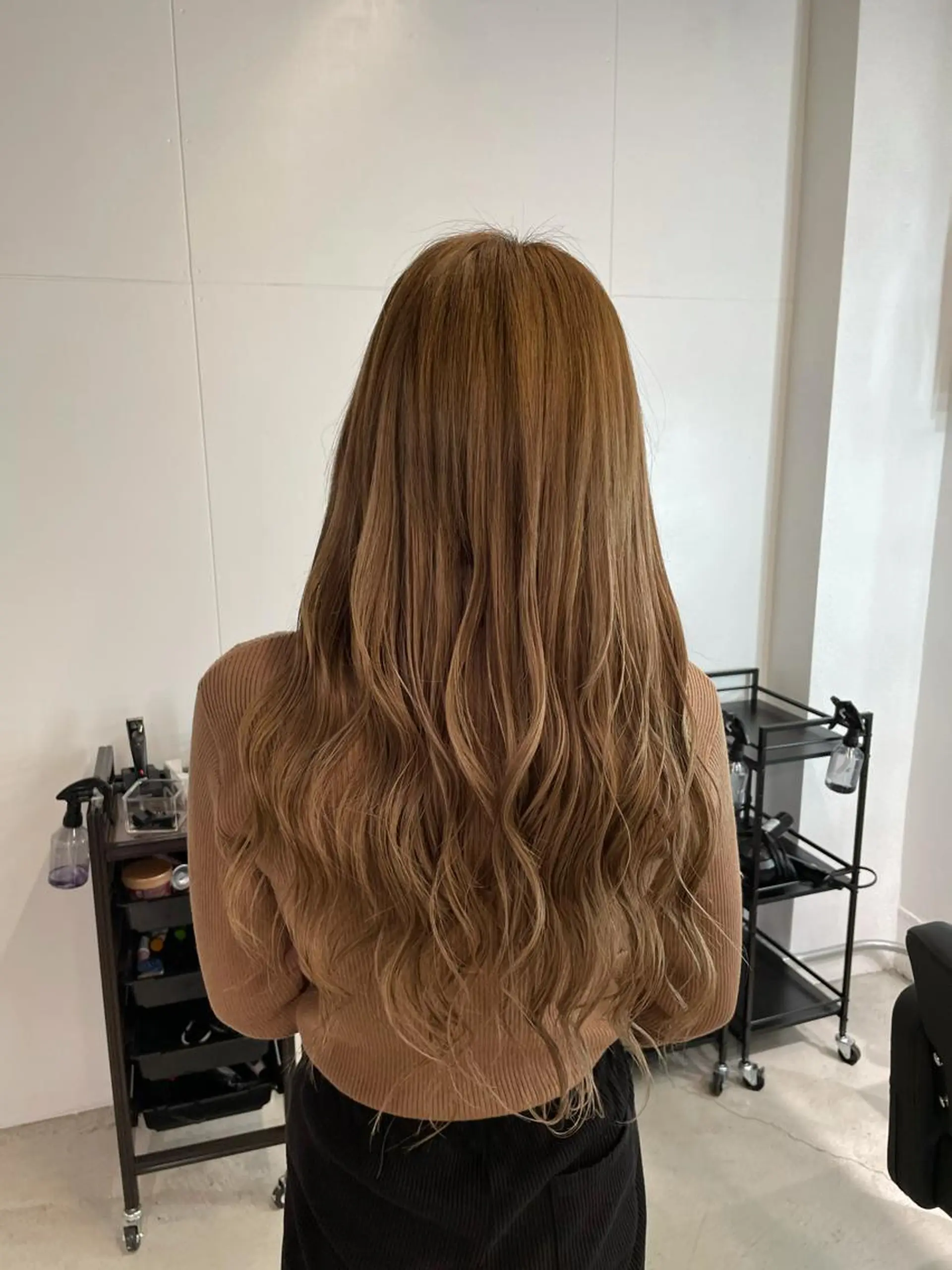 ロング エクステ 椙本健太 シールエクステのヘアスタイル