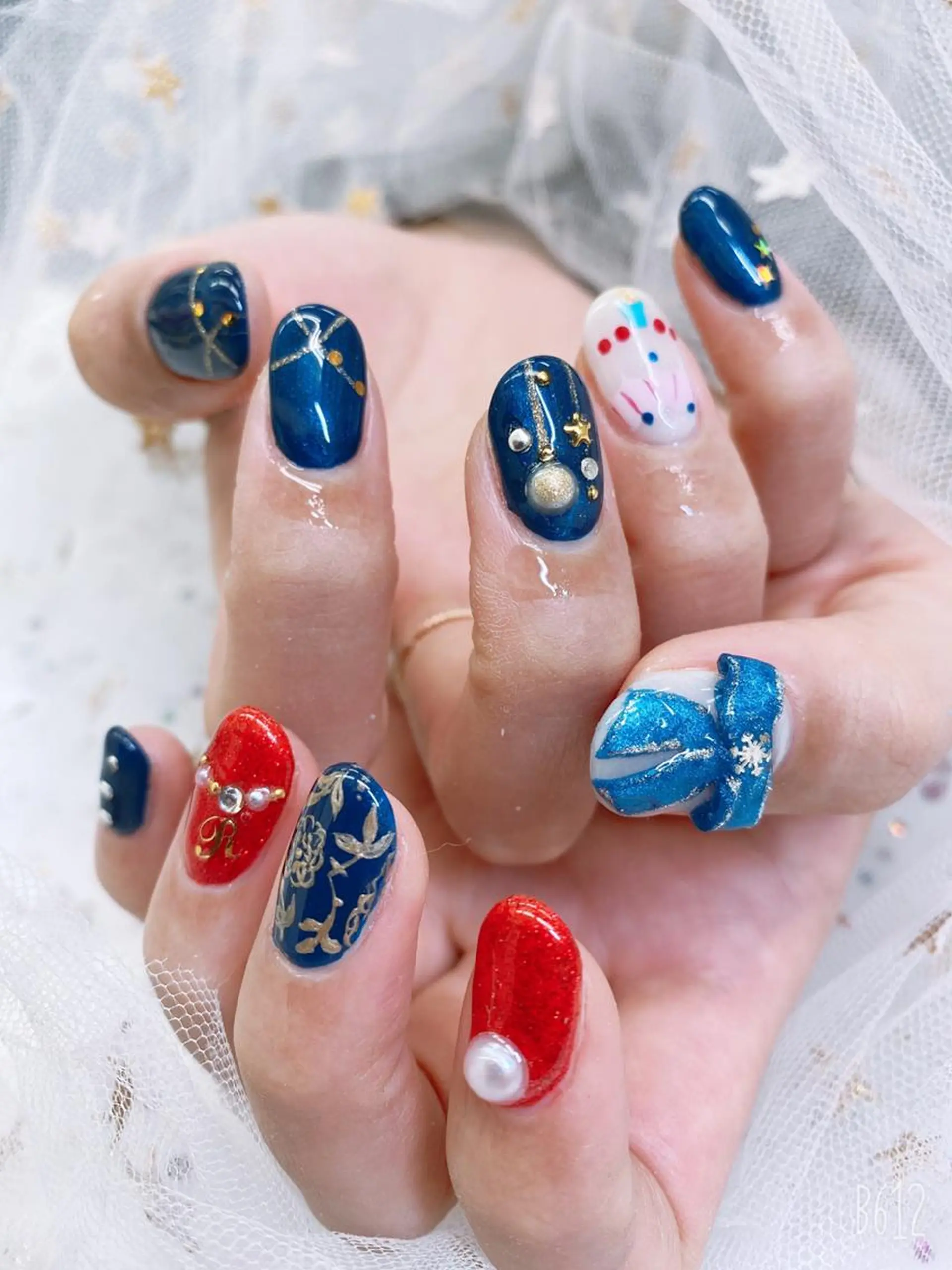 ネイル ハンドネイル 🦋ネイルサロン ブラン🌈ゆりのネイルデザイン