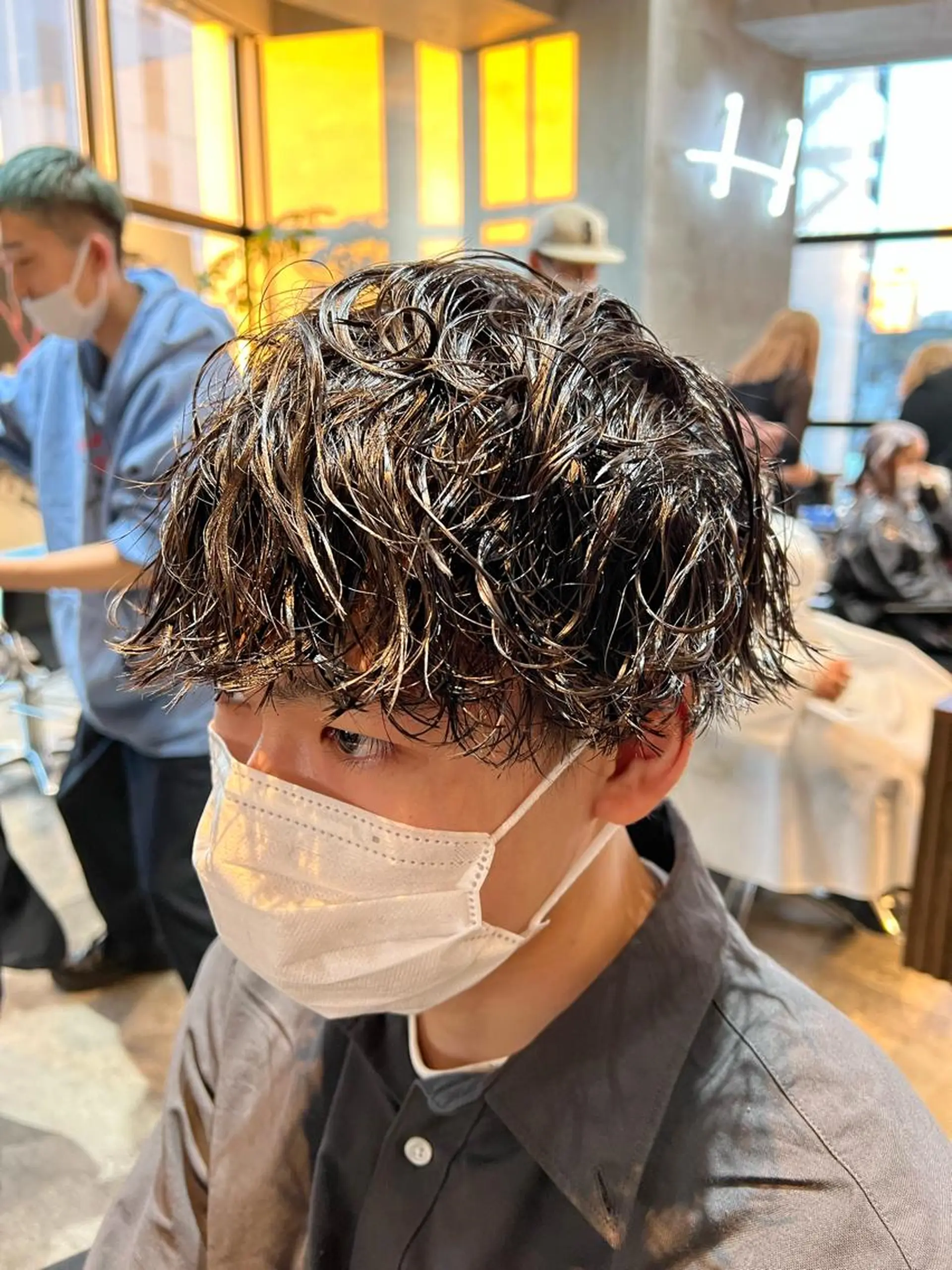 ショート パーマ メンズ カット パーマ トリートメント fifth JINGUMAE所属・波巻きスパイラルパー マ/シャドウパーマ駿のヘアスタイル