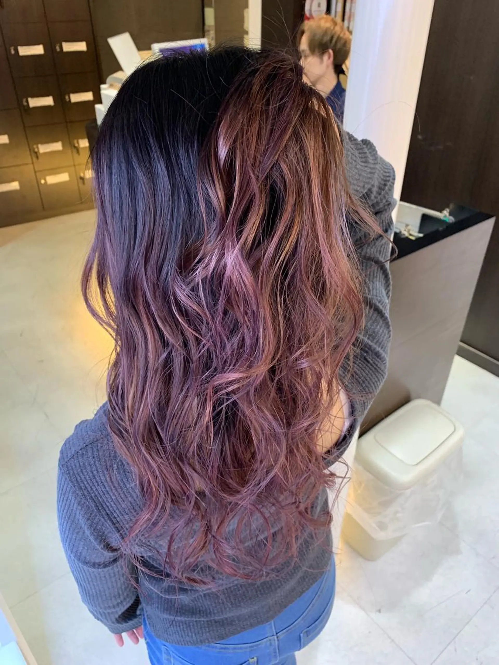 ロング カラー グラデーションカラー ピンクカラー ピンクパープル パープルカラー ✂️大門 巧✂️ LAFF心斎橋店のヘアスタイル