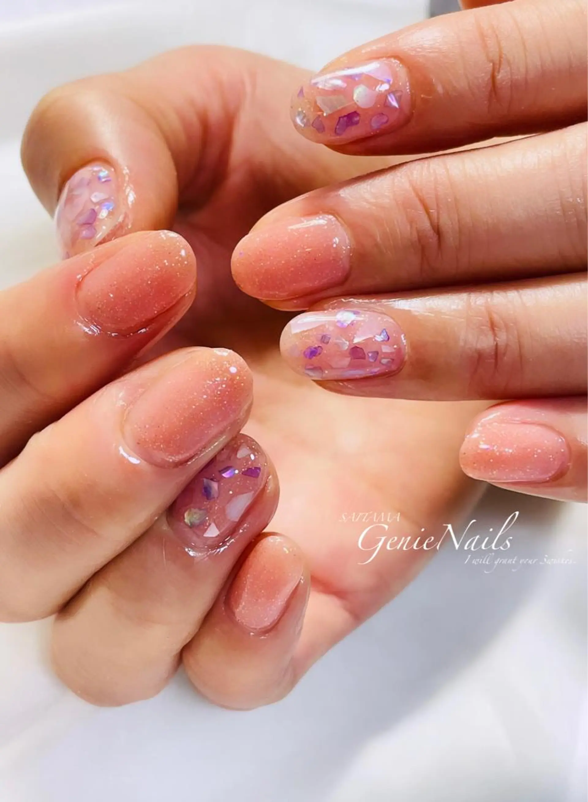 ネイル キラキラネイル Genie Nailsのネイルデザイン
