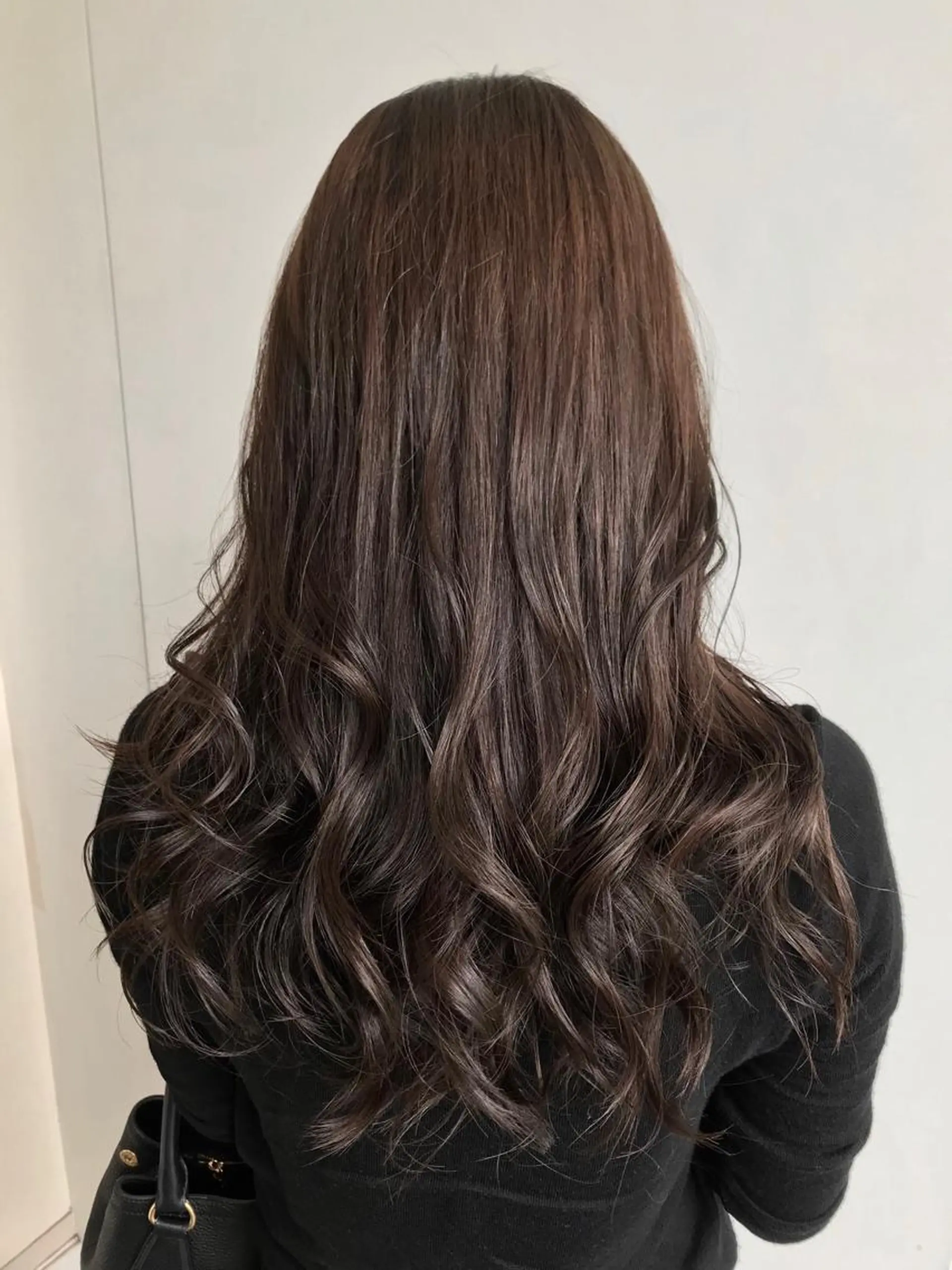 セミロング カラー グレージュ 中塚 義人のヘアスタイル