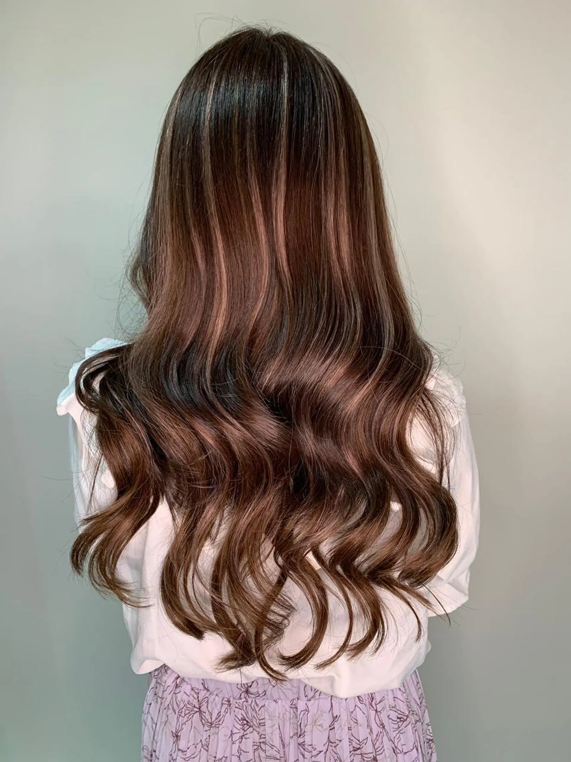 ロング カラー ヘアアレンジ バレイヤージュ ブリーチ エクステ レイヤーカット レイヤー/エクステ alpha下妻のヘアスタイル