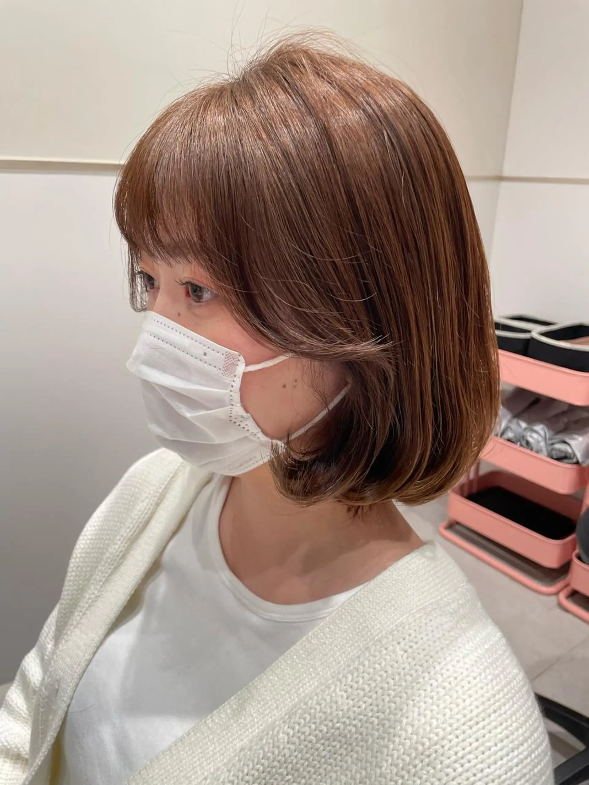 ショート ヘアアレンジ 🤎小顔レイヤー /ベージュ🤎友香のヘアスタイル