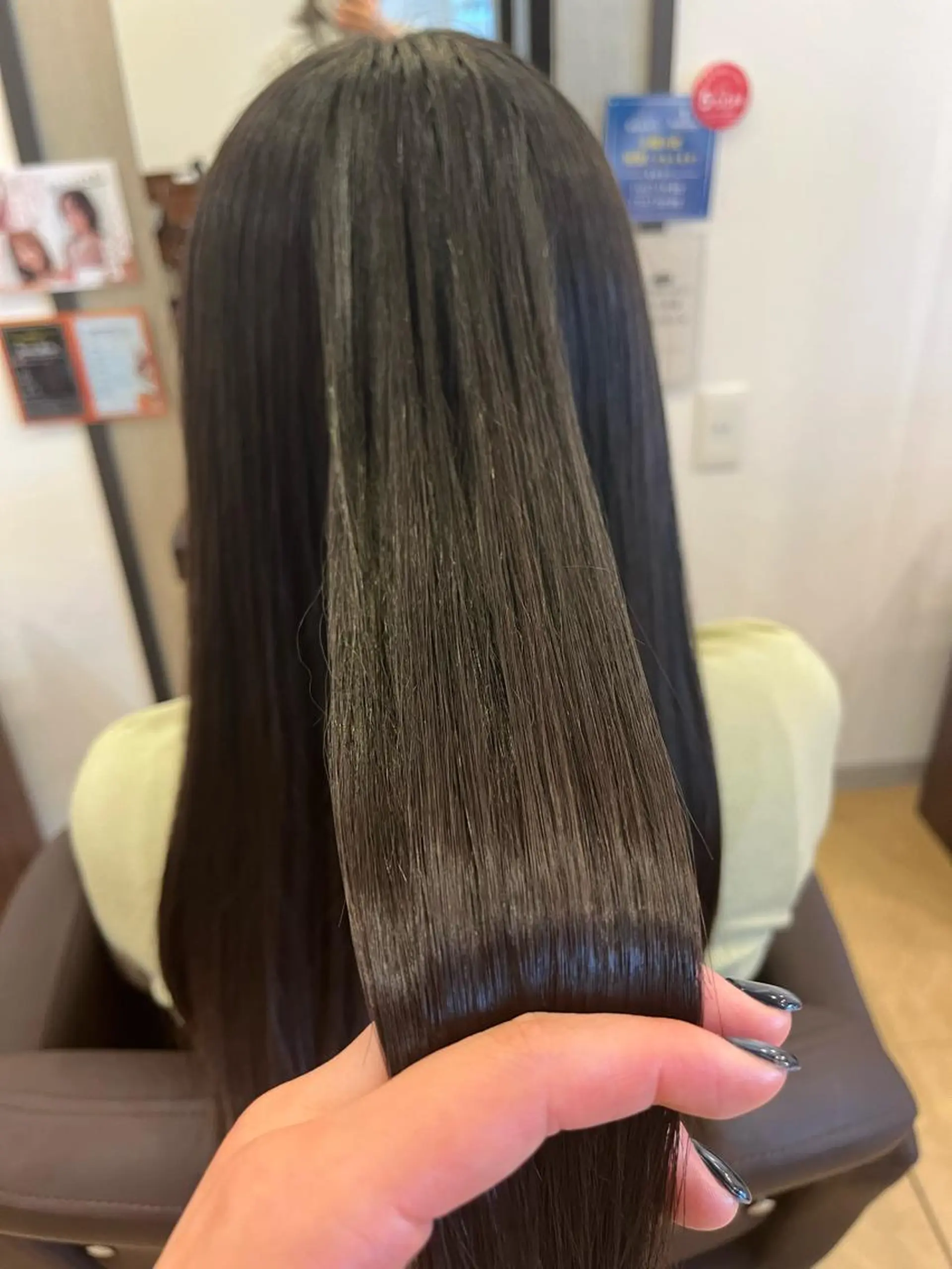 ロング パーマ ストレートパーマ 個性派/ハイトーン ✨✨　稲吉菜々美のヘアスタイル