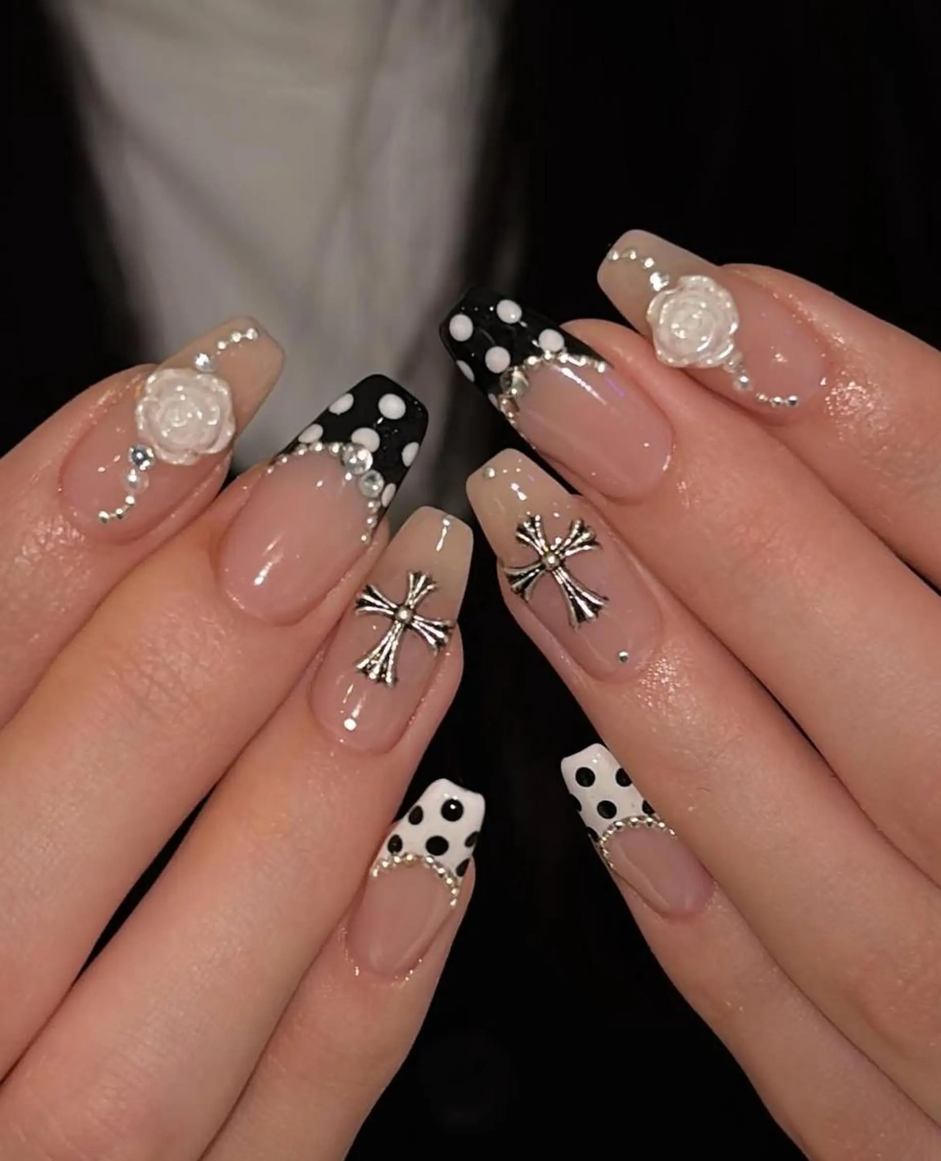 ネイル 長さ出し グラデーション 卒業式 キラキラネイル マグネットネイル Emi🌸Belle Nail Salonのネイルデザイン