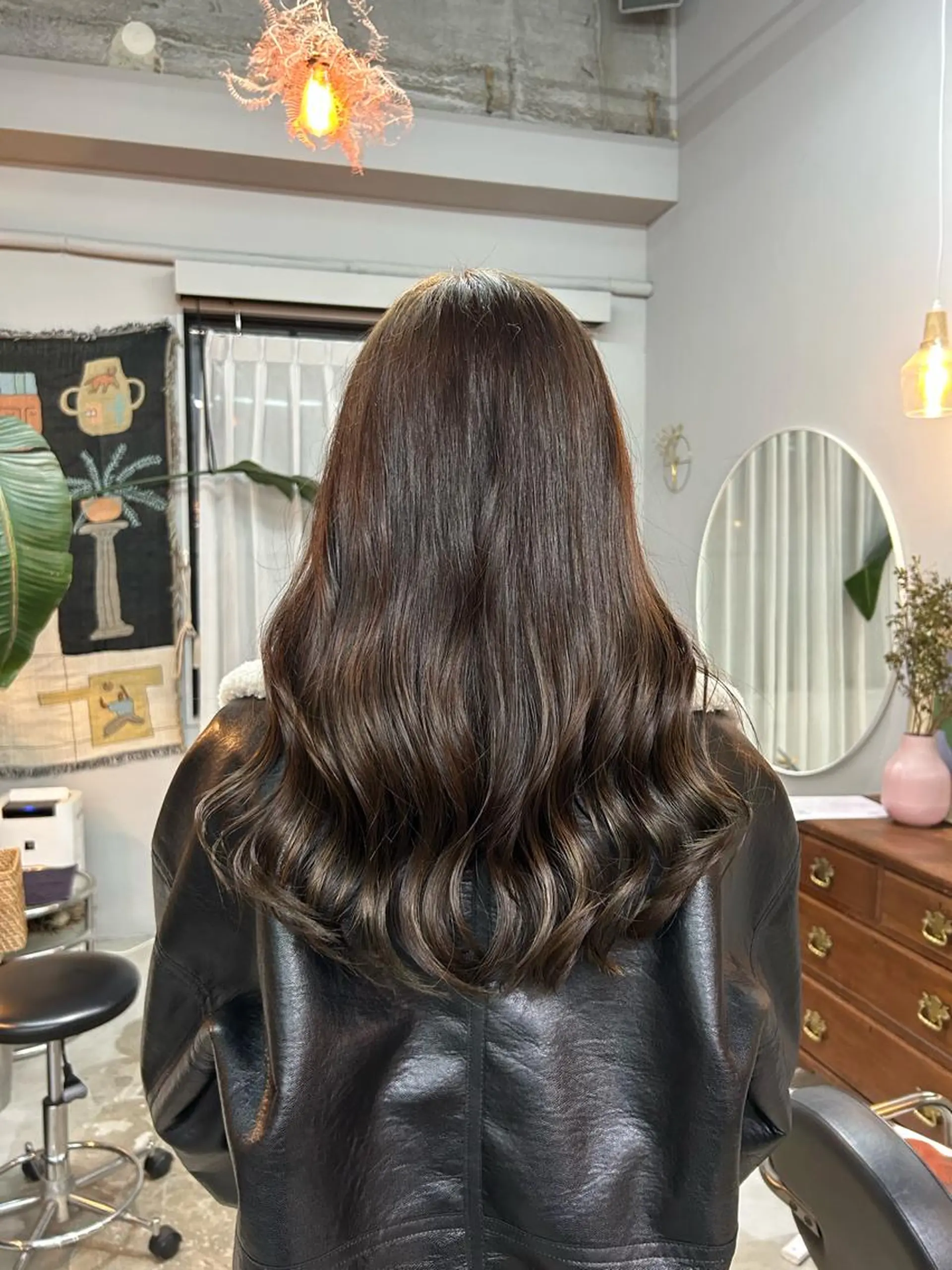 セミロング ヘアカラー 問屋町chapter 日笠快生のヘアスタイル