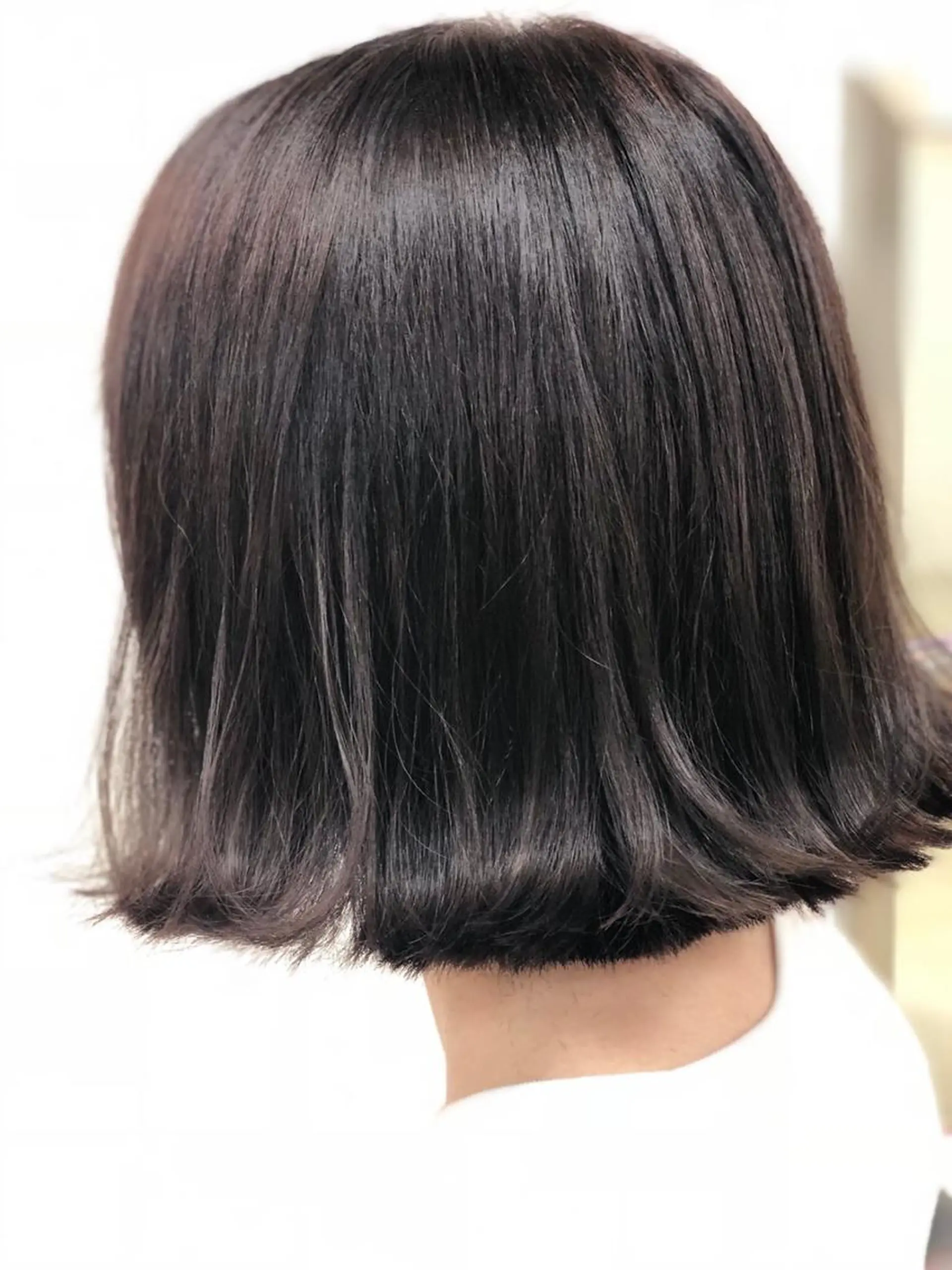 ショート カラー アッシュ 透明感カラー パープルカラー パープルアッシュ 工藤 萌香のヘアスタイル