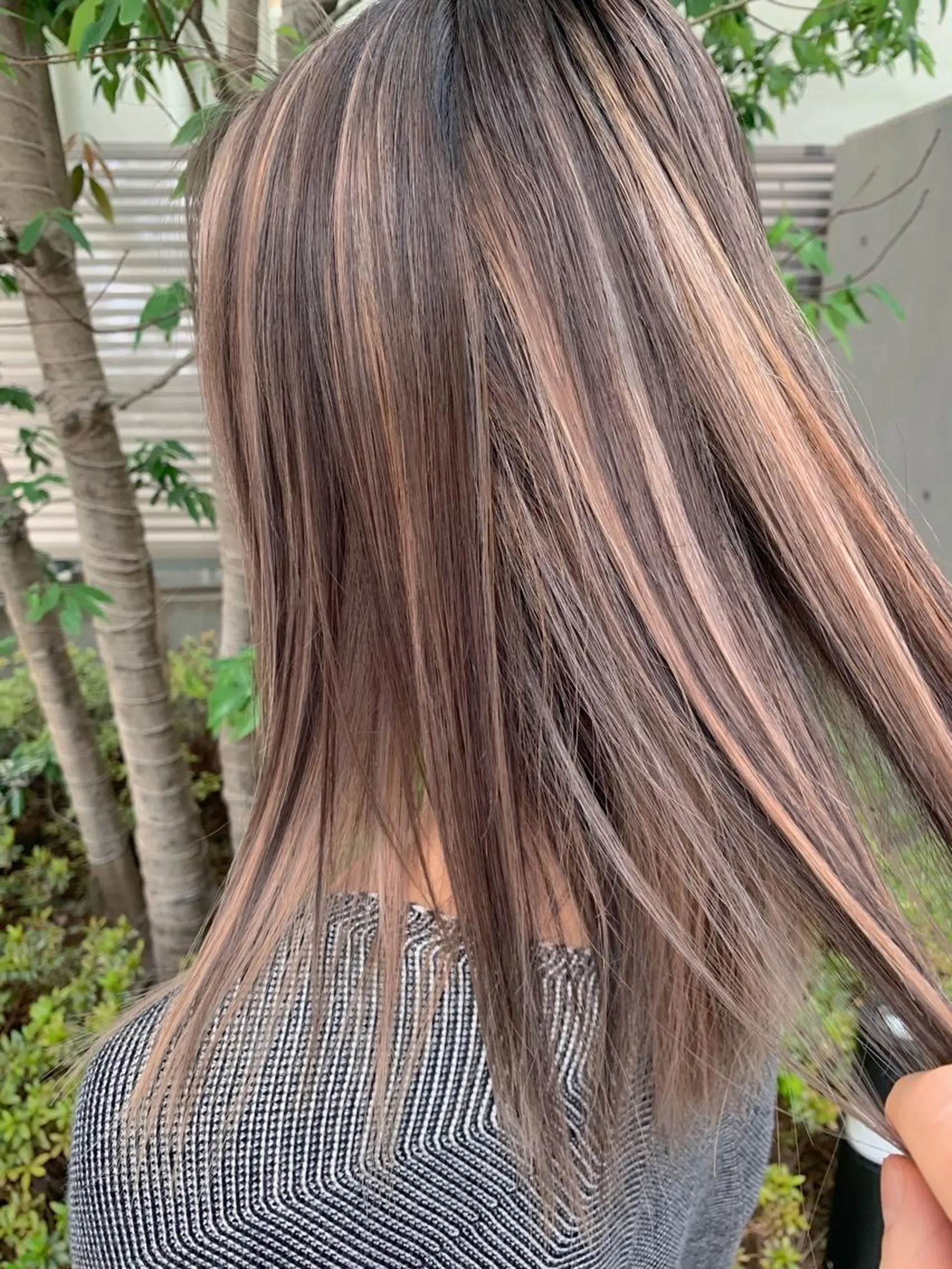 セミロング カラー レイヤーカットモデル 募集/藤原一真のヘアスタイル