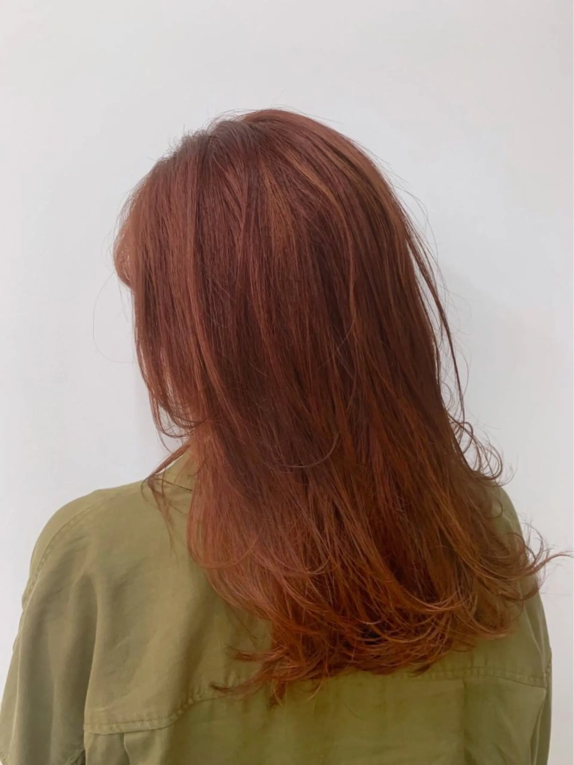 ロング カラー オレンジ うる艶ヘア♡韓国好き 透明感　shotaのヘアスタイル