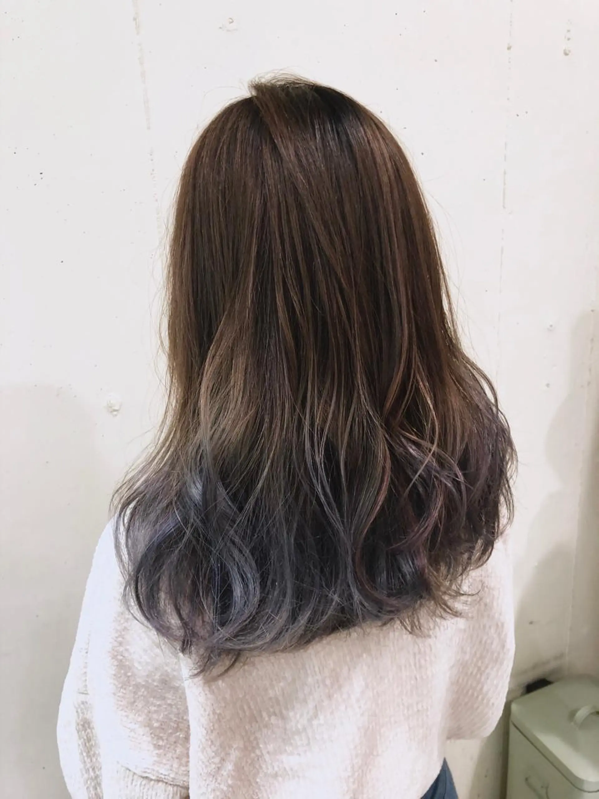 ミディアム カラー パーマ ヘアアレンジ ブリーチ グラデーションカラー ハイライトカラー インナーカラー ユニコーンカラー 【ツヤ髪美容師】 ツダケイスケのヘアスタイル