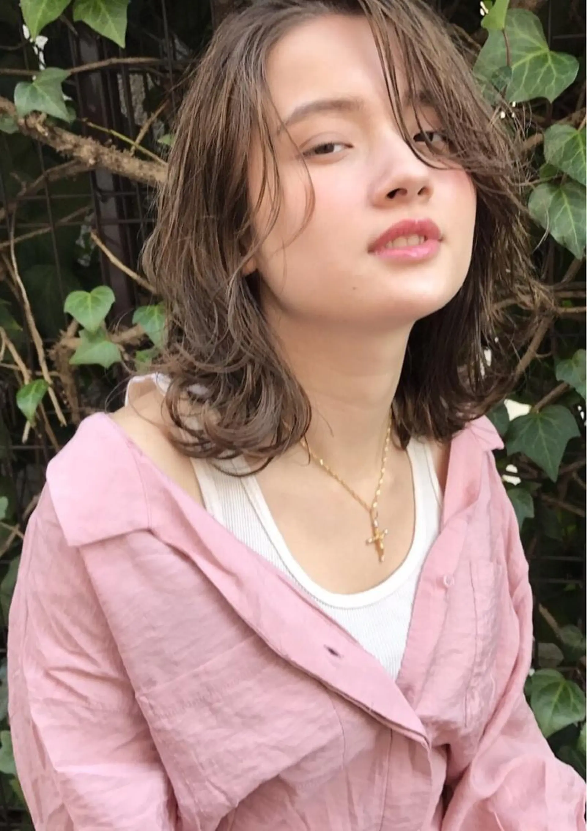 ミディアム カラー カット ヘアカラー トリートメント 一ノ瀬 暁のヘアスタイル