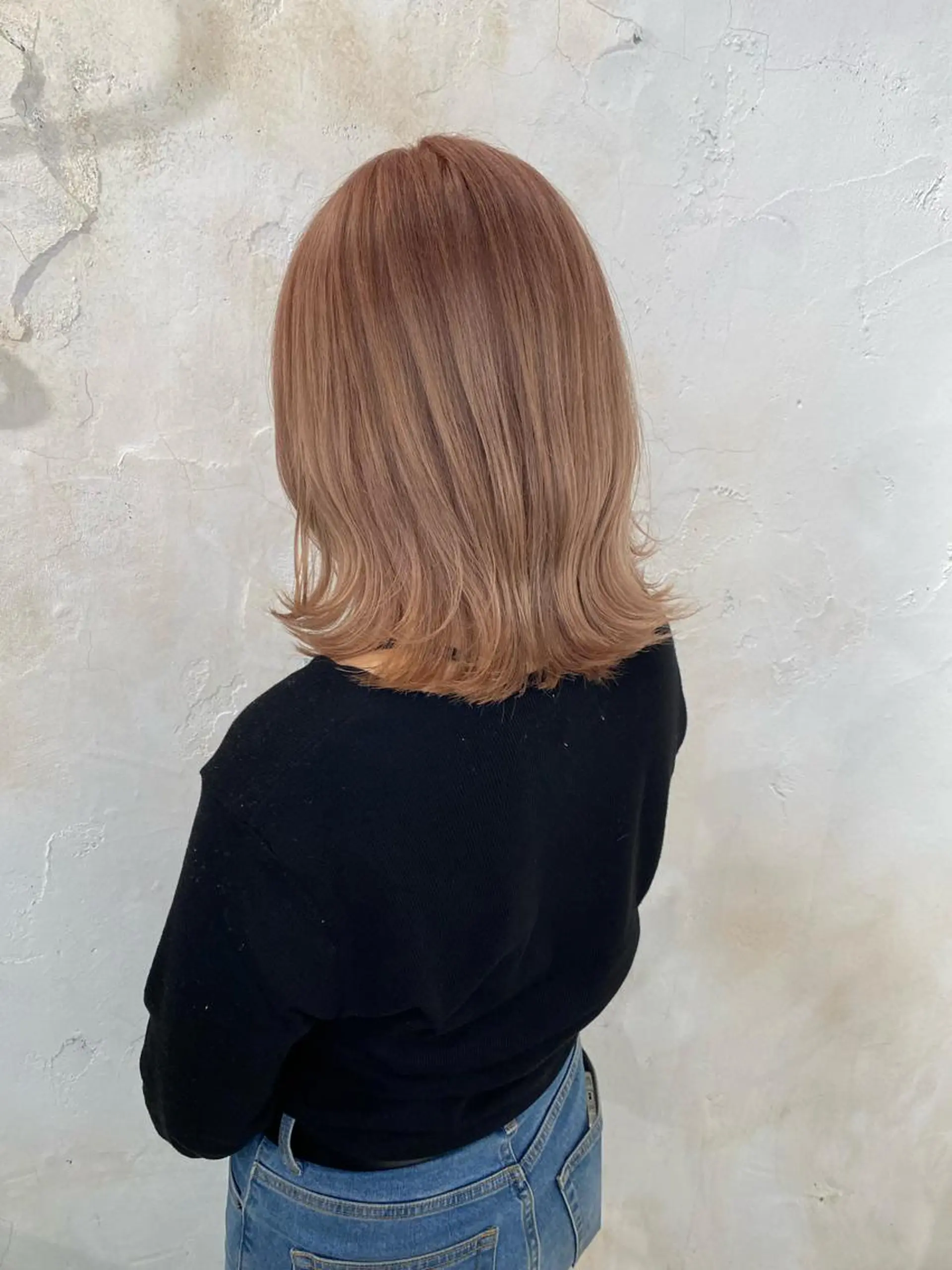 ミディアム カラー ベージュカラー ハイトーンカラー ミルクティーベージュ ホワイトベージュ ヘアカラー トリートメント 【透明感カラー】 harunaのヘアスタイル