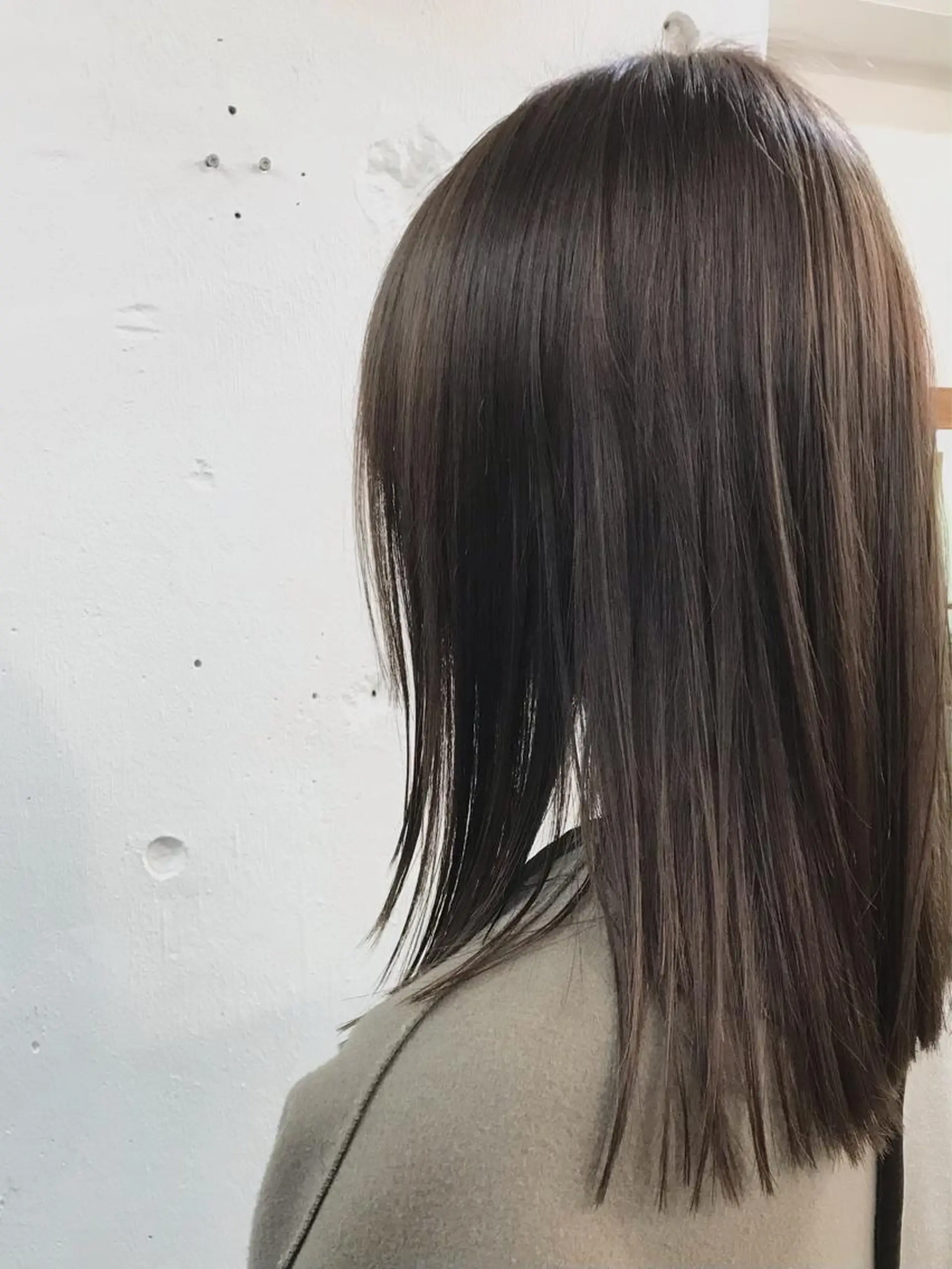 セミロング カラー ブリーチ 透明感カラー ヘアカラー トリートメント 木村陸弥 似合わせ 透明感カラー🌿のヘアスタイル