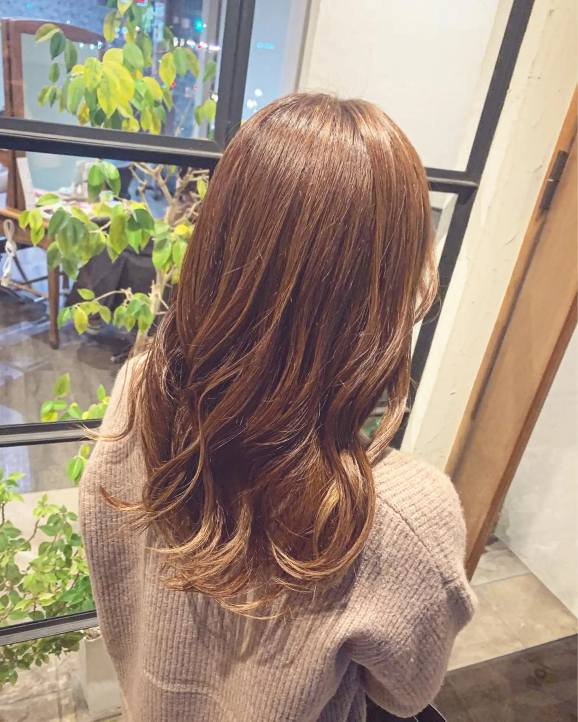 ロング カラー ベージュカラー ブリーチ ブリーチなしカラー オレンジ オレンジベージュ 井上 花音のヘアスタイル
