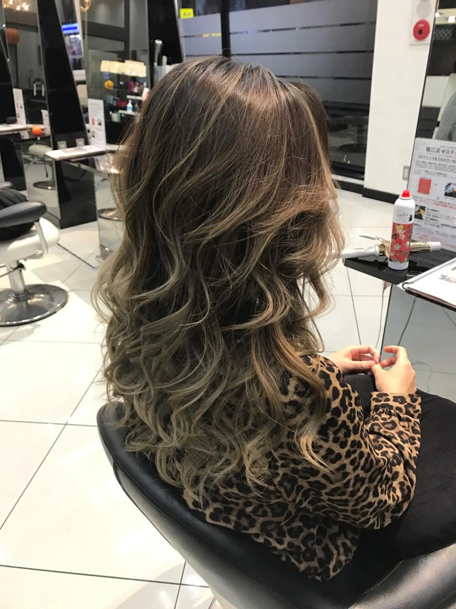 ロング 大山 晃介のヘアスタイル