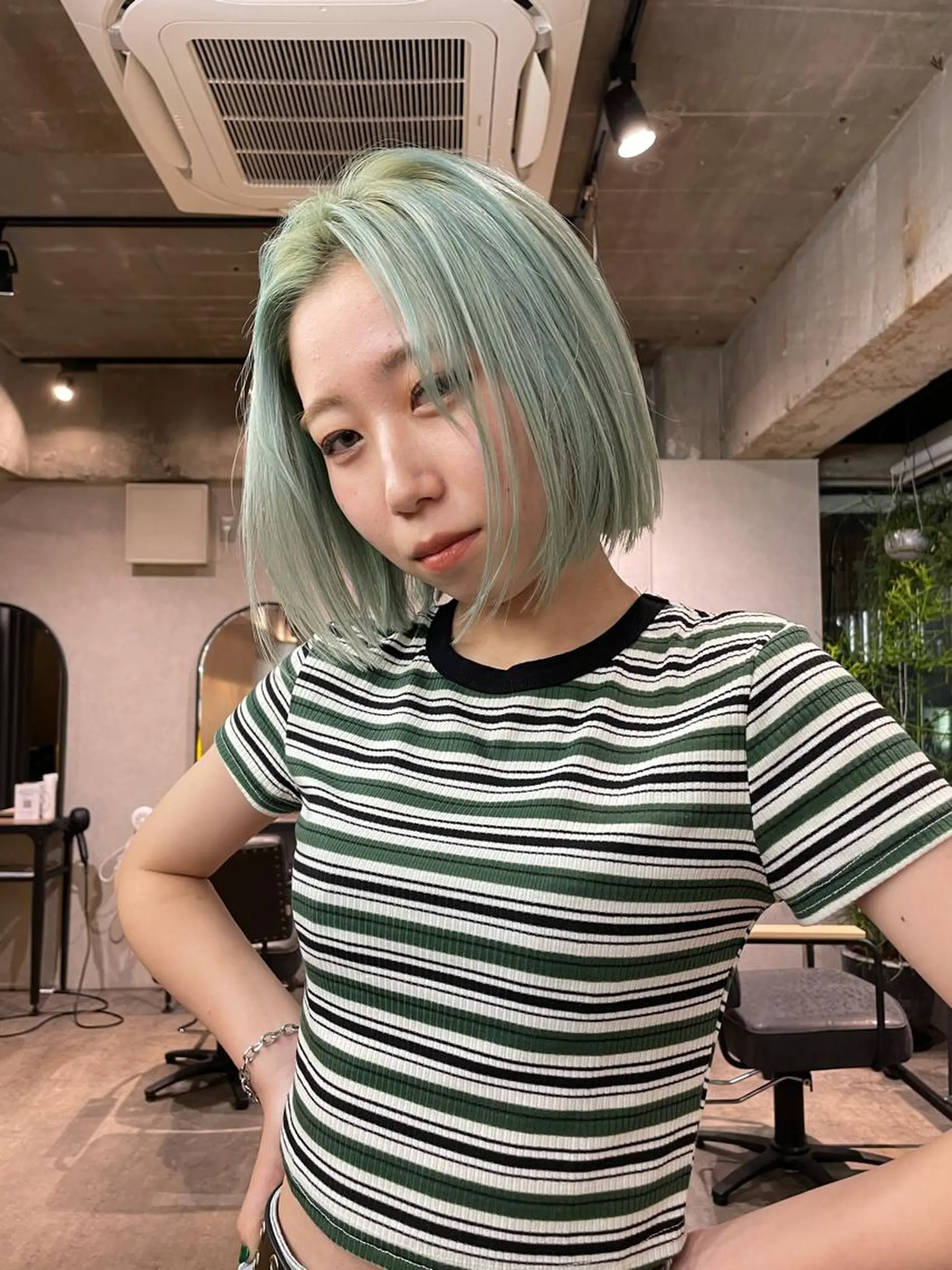 ショート カラー ミント ヘアカラー ナチュラル透明感🌱 小山美樹子のヘアスタイル