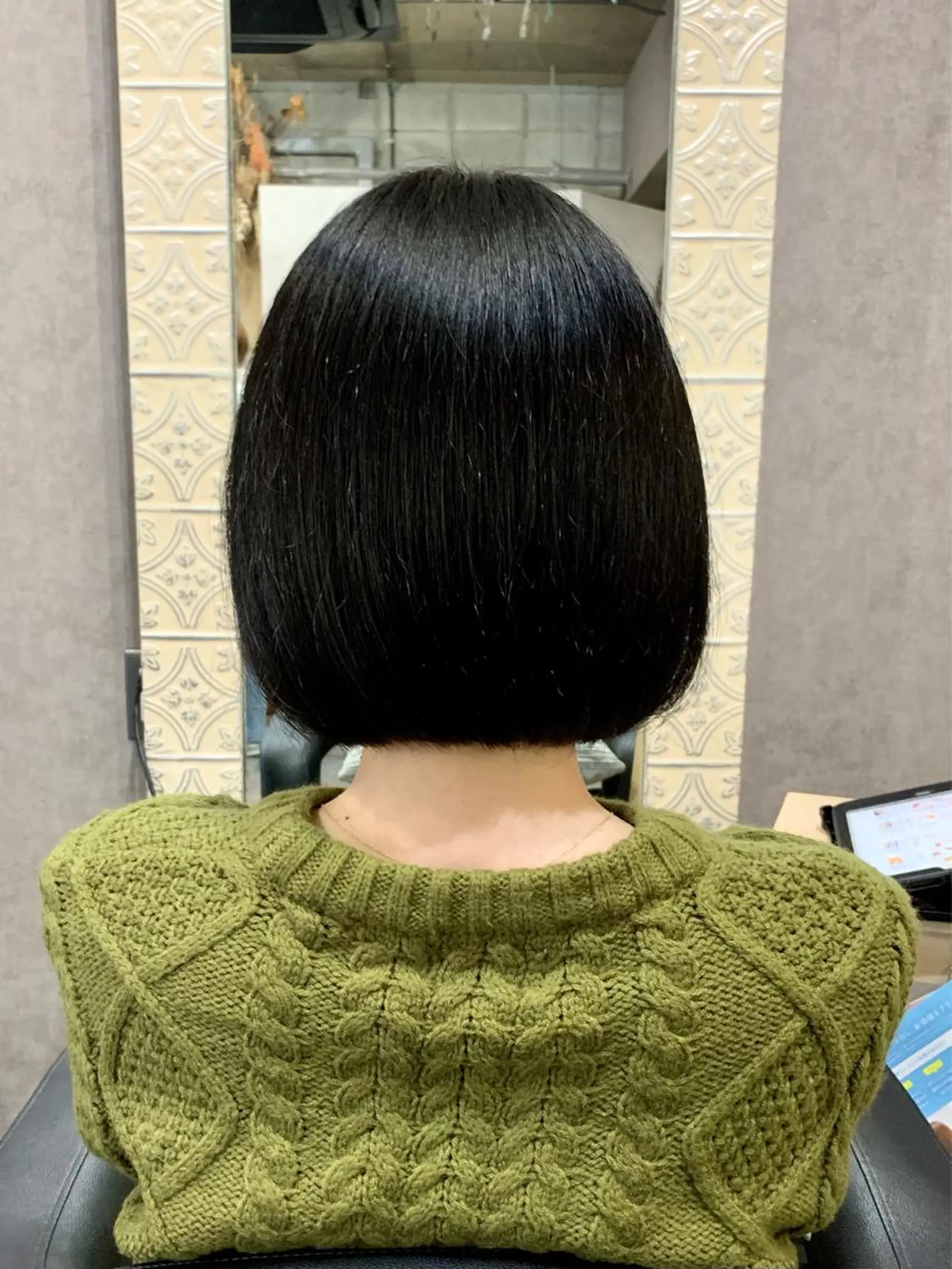 ミディアム ボブ giniro ホソミのヘアスタイル