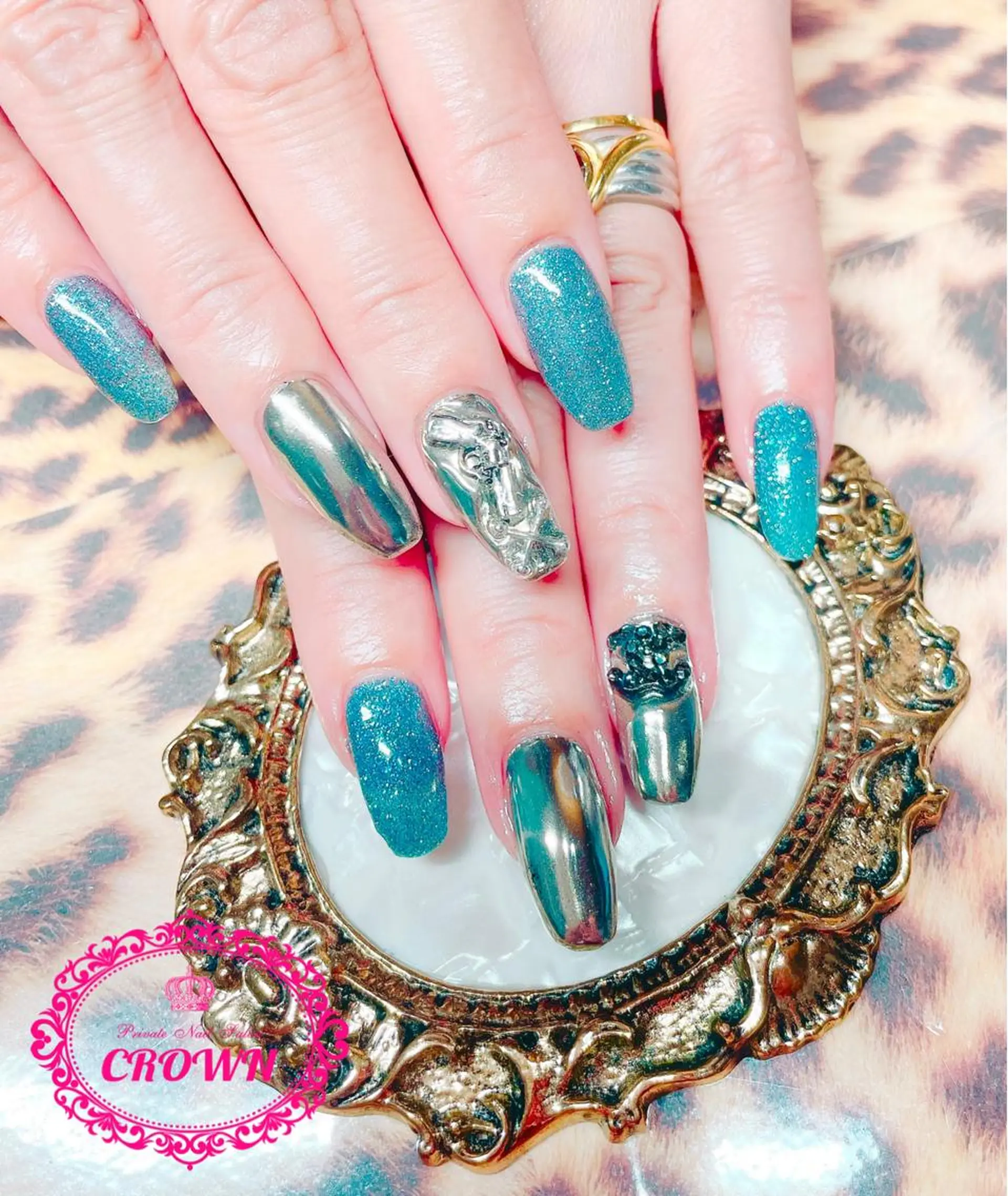 ネイル ハンドネイル CROWN プライベートサロンのネイルデザイン