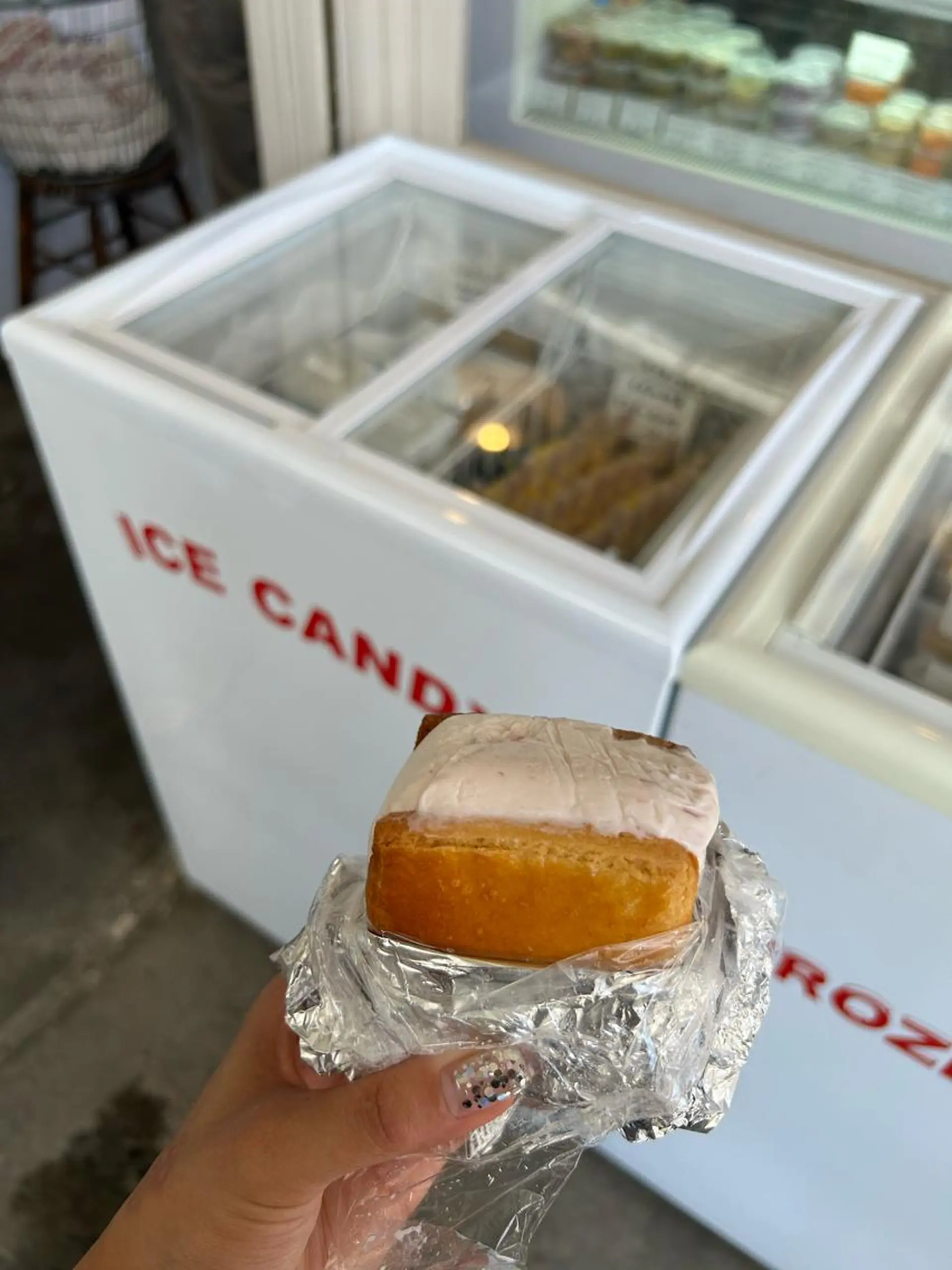 マツエク・マツパ アイブロウ GO TODAY SHAiRE SALON Vellmie店所属・吉祥寺kasumi 🌛eye/browのマツエク・マツパデザイン