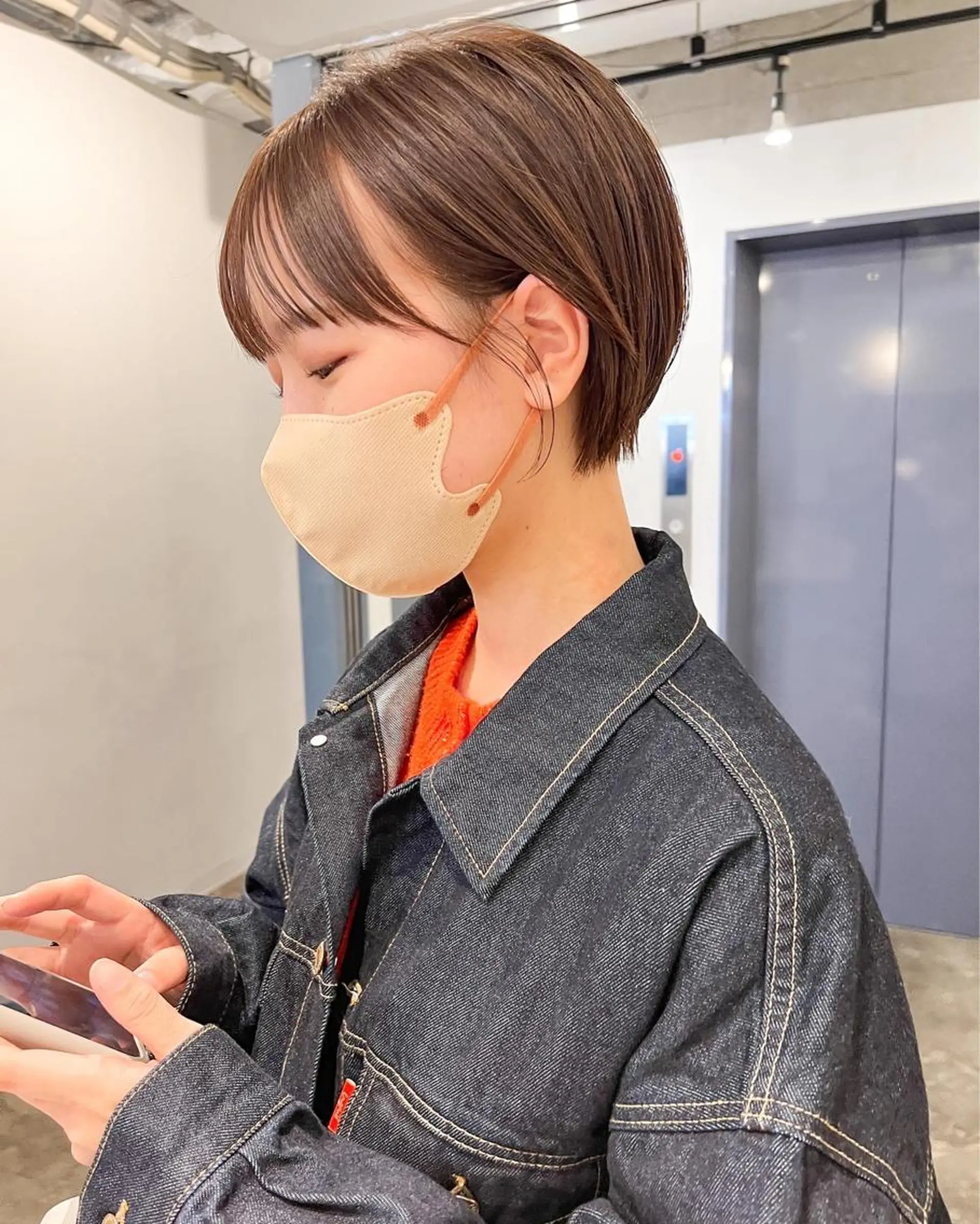 ショート カラー 顔周りカット ショートヘア レイヤーカット/ 火ノ見🪡のヘアスタイル