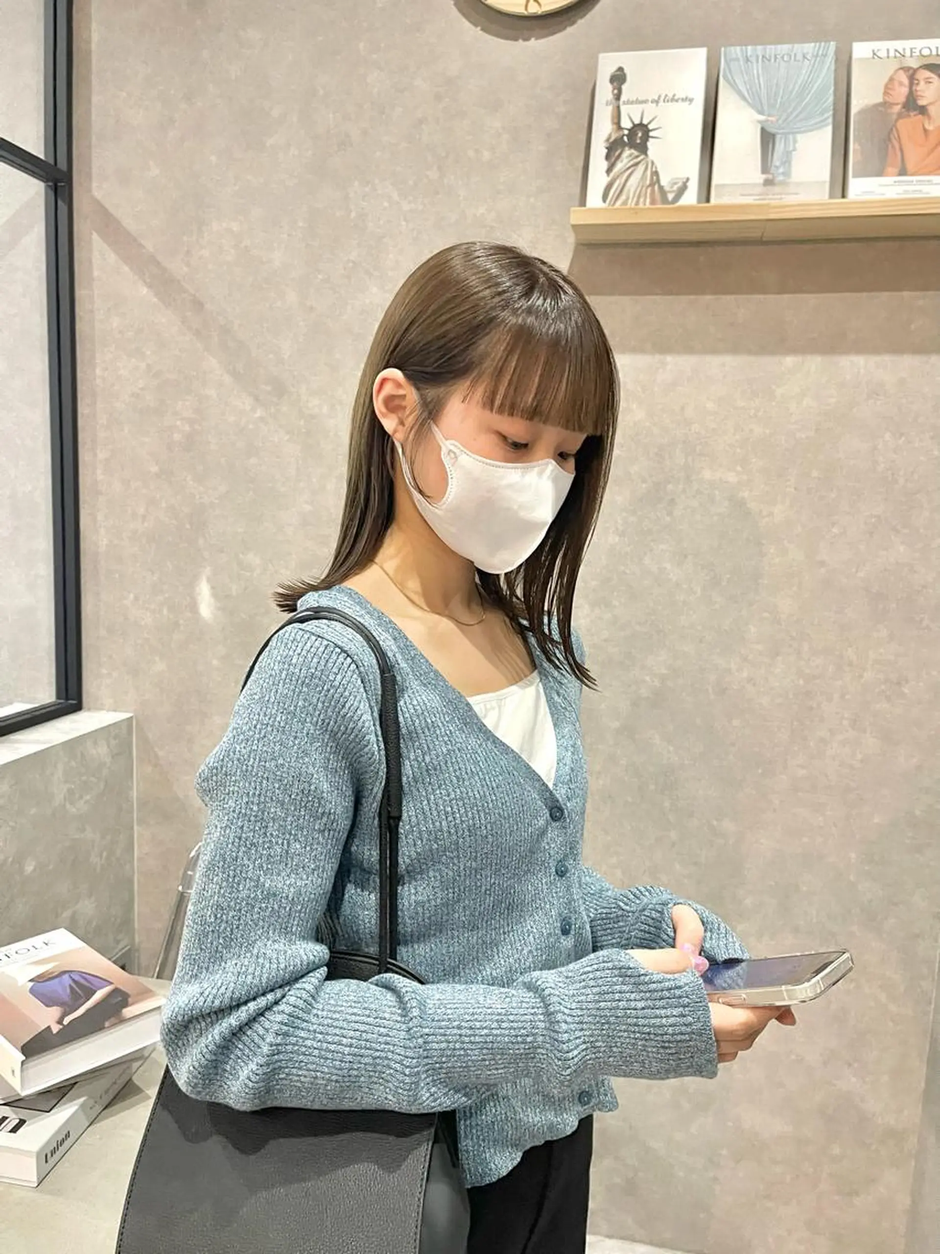 セミロング カラー カット ヘアカラー トリートメント 一ノ瀬 暁のヘアスタイル