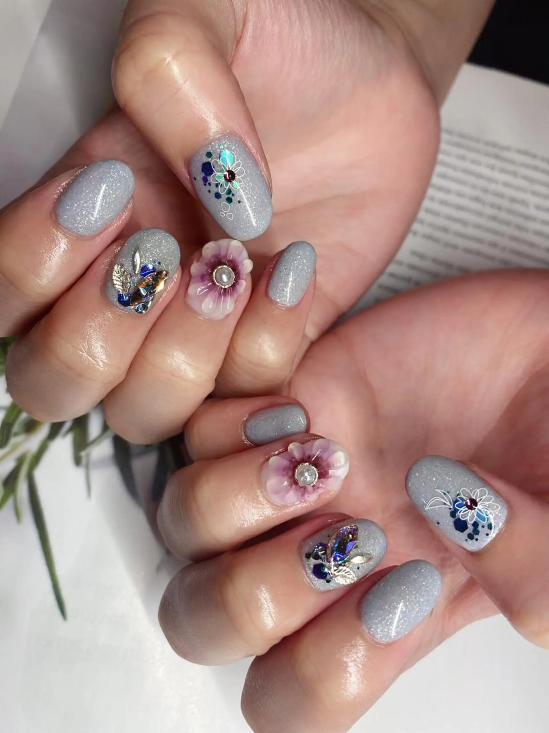 ショート ハンドネイル NAILSALON 🍔Timna🍟のネイルデザイン