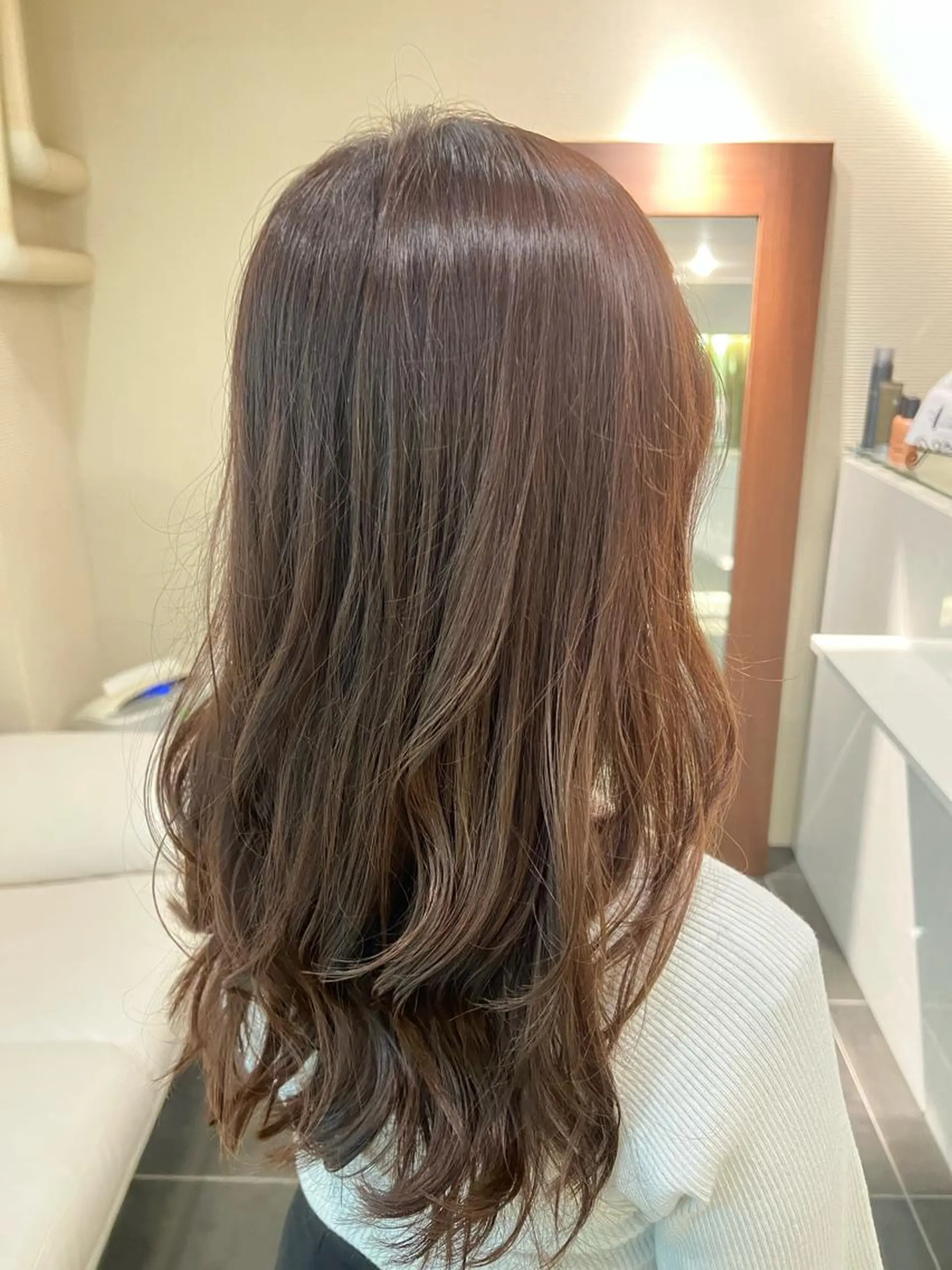 ロング カット ヘアカラー トリートメント チーフデザイナー 木部のヘアスタイル