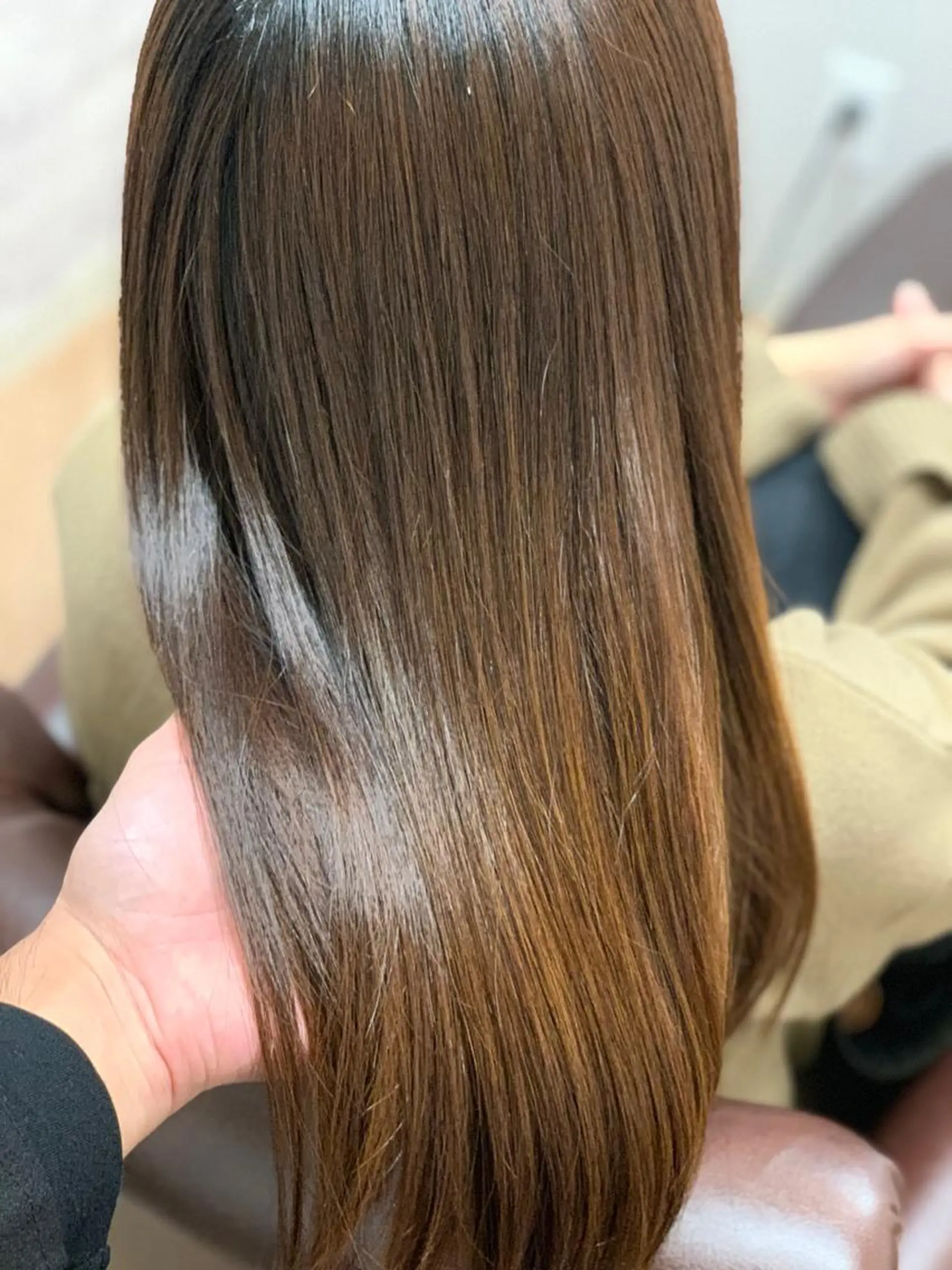 ミディアム カット 縮毛矯正 トリートメント 村上 史弥のヘアスタイル