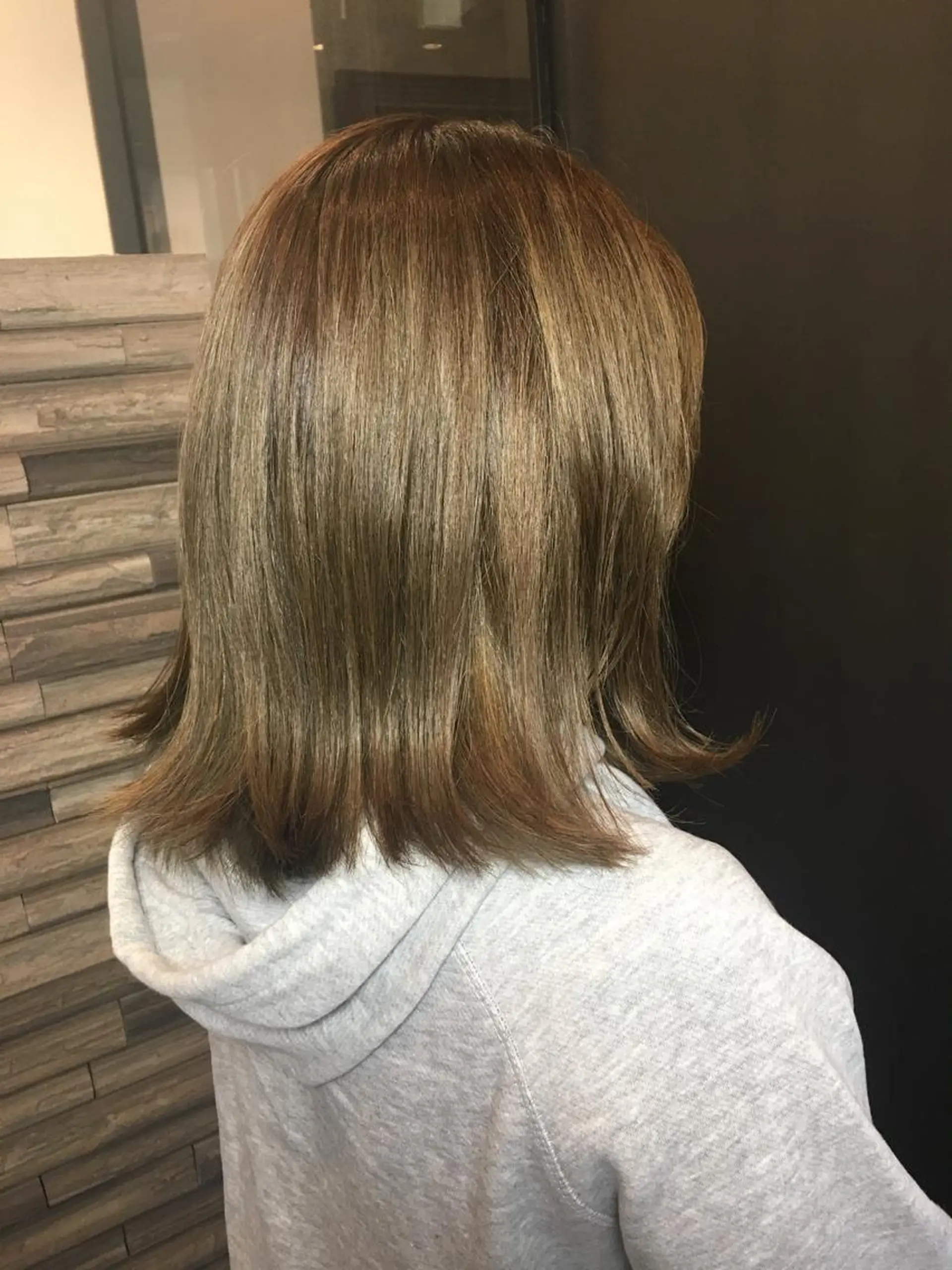 ミディアム カラー ベージュカラー ダブルカラー グレージュ ハイライトカラー ハイライト 石川 美幹のマツエク・マツパデザイン
