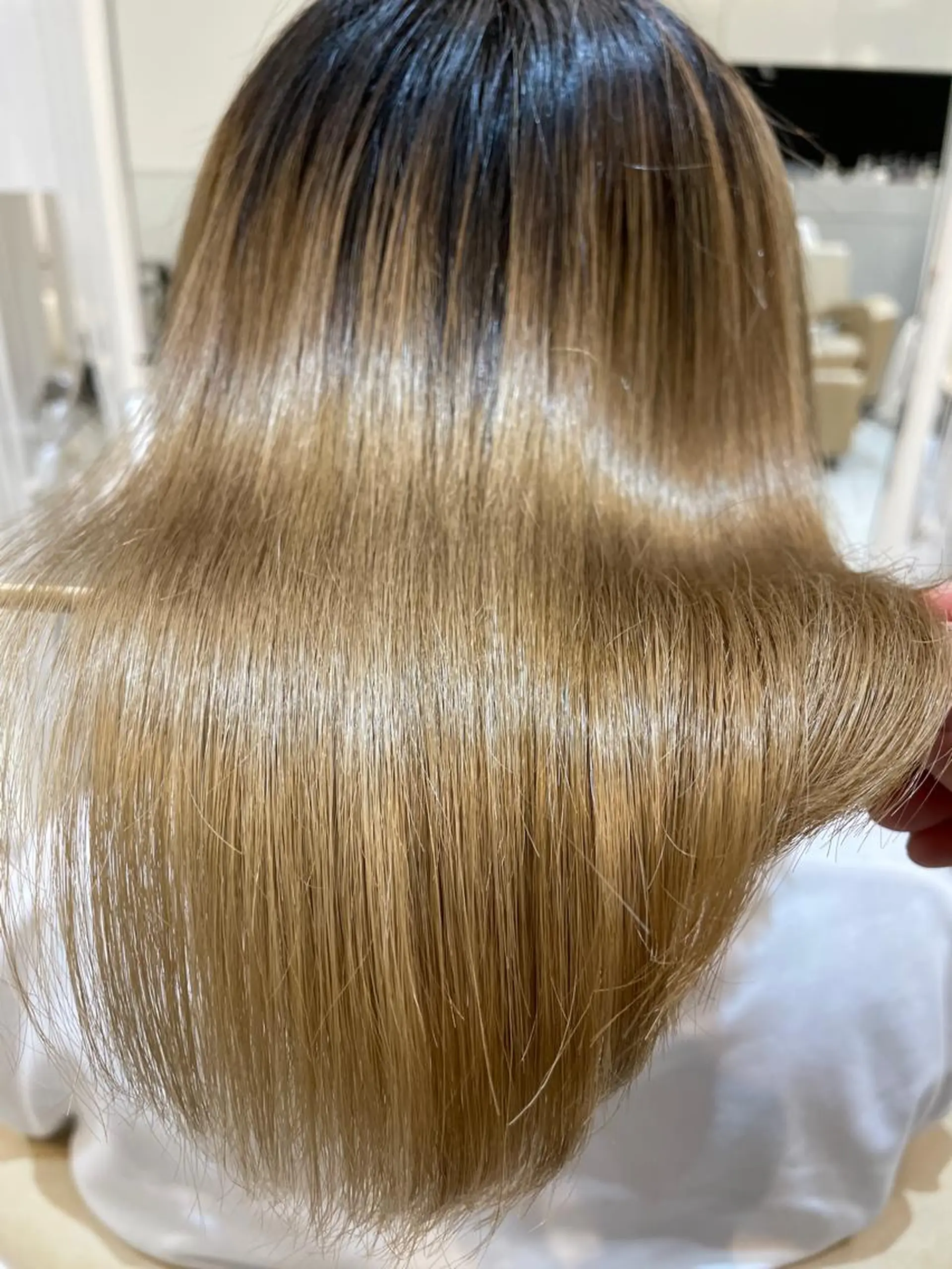 ミディアム トリートメント 酸熱トリートメント カット ヘアカラー トリートメント 大人女性特化|北千住 ・艶髪|JIROのヘアスタイル