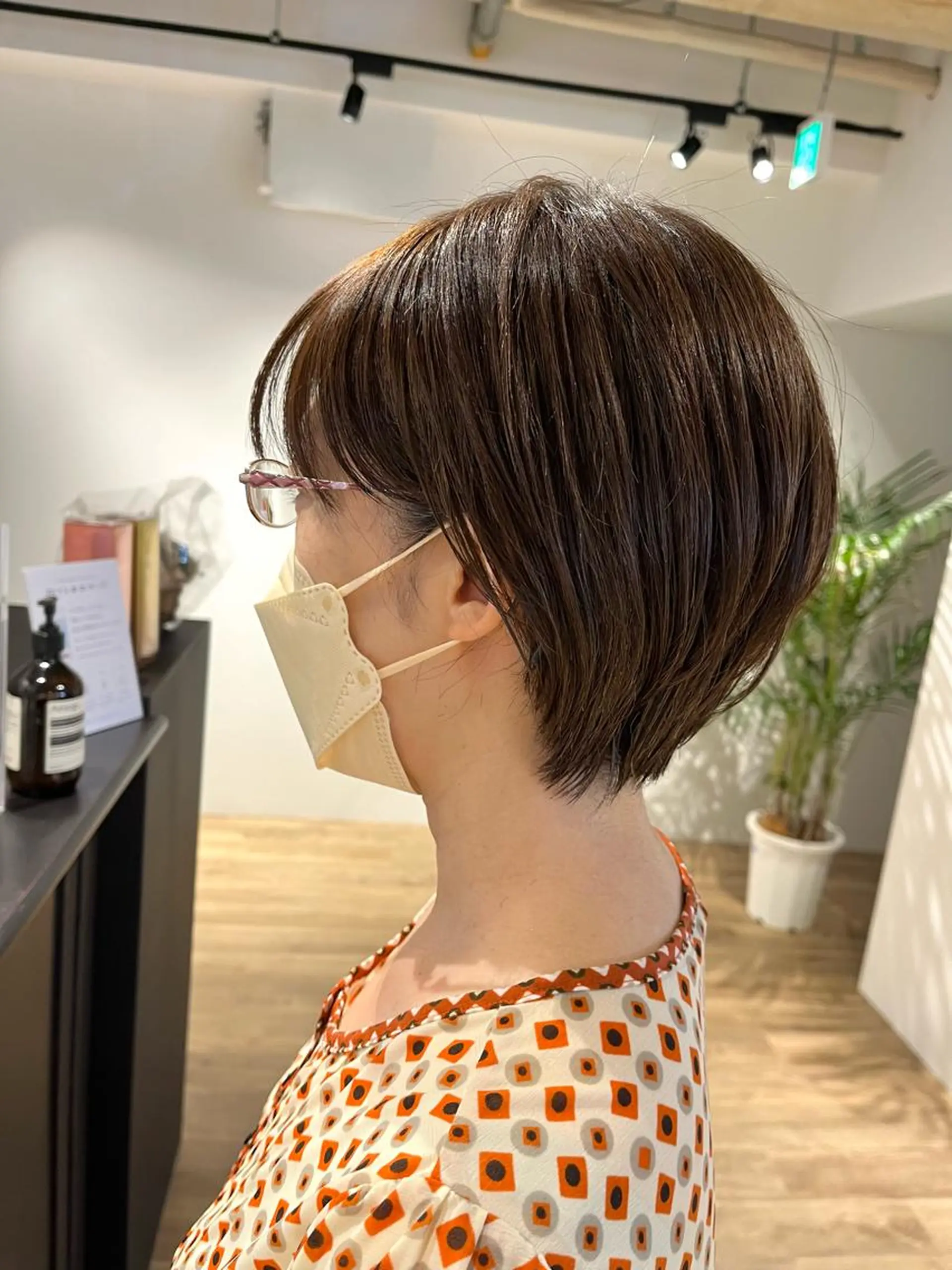 ショート カラー ✨艶髪✨ 奈須晴香のヘアスタイル