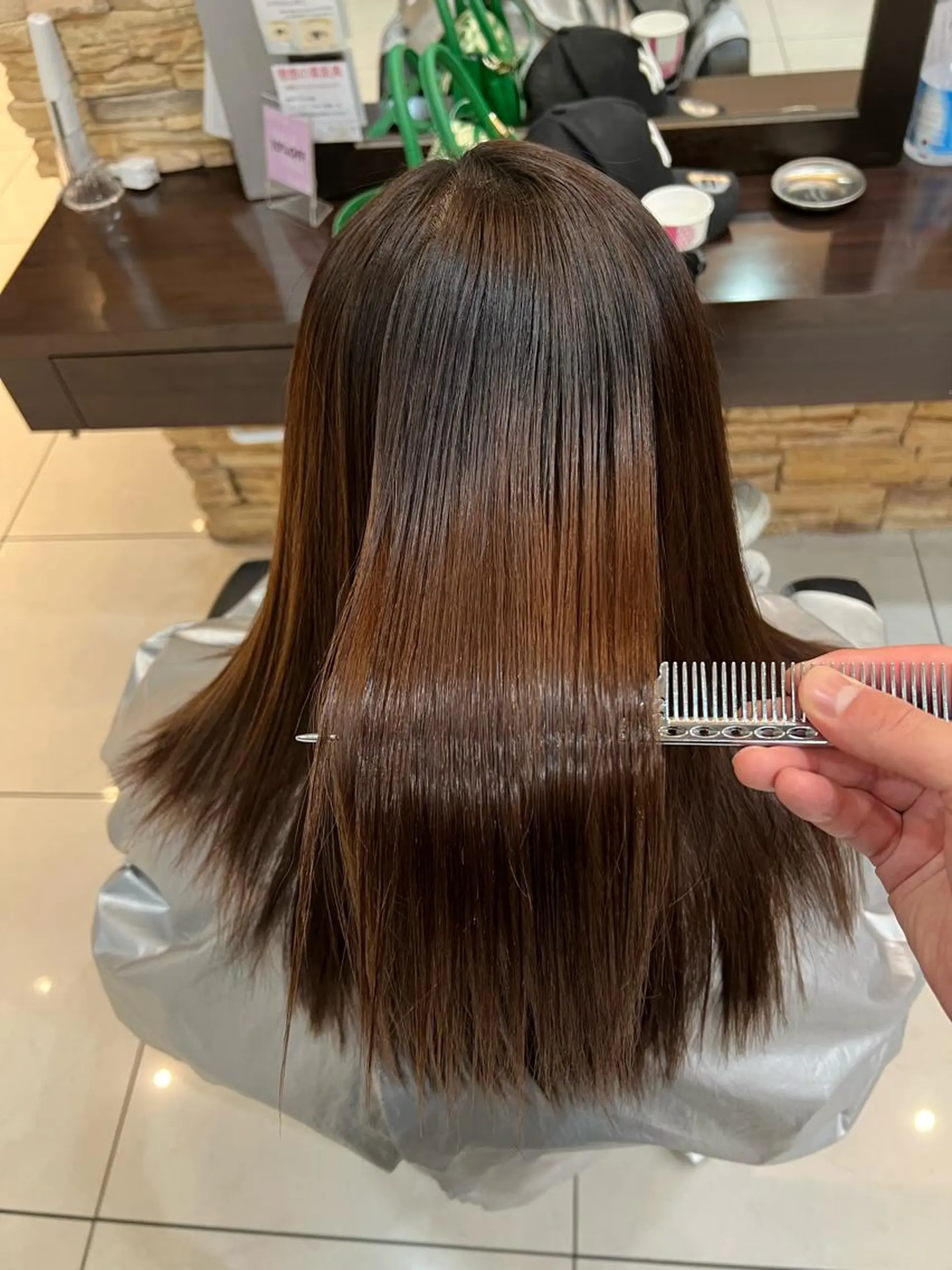 ミディアム 福岡縮毛矯正✨️ ストレート 向井和輝のヘアスタイル