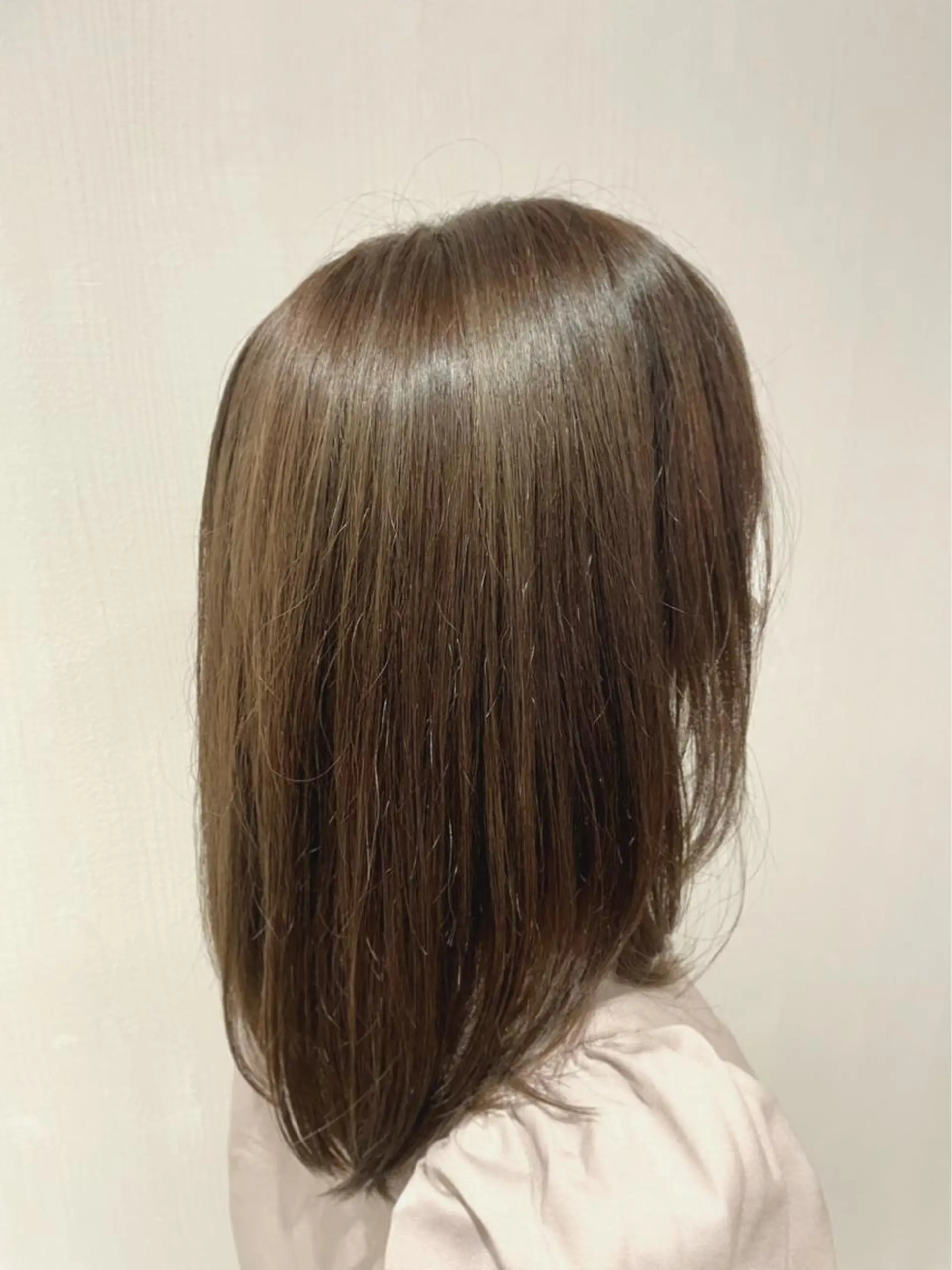 ミディアム カラー ブリーチ 透明感カラー ブリーチなしカラー ナチュラル🧡可愛い MINAMIのヘアスタイル