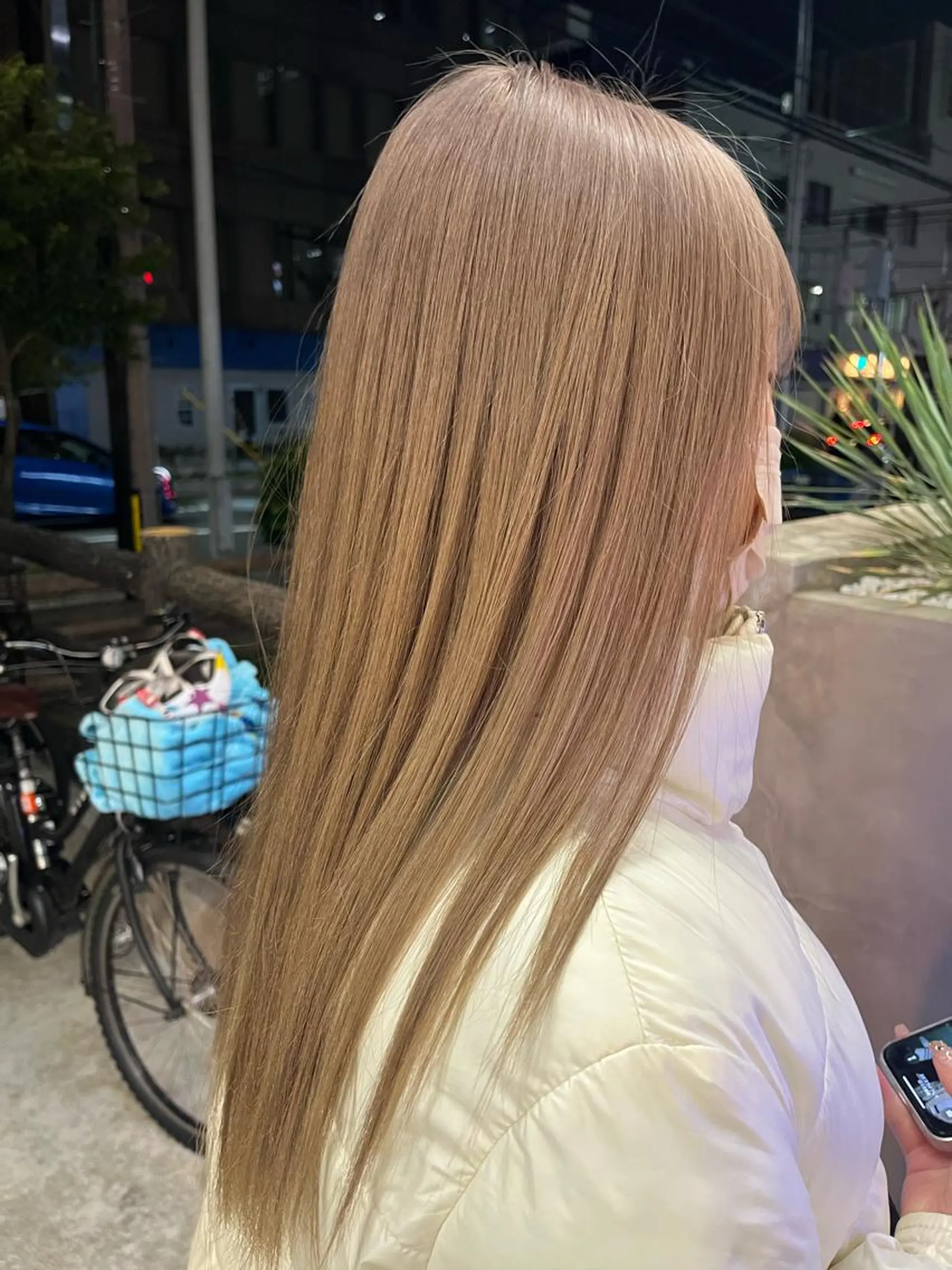 セミロング カラー ベージュカラー ミルクティーベージュ TIDEHAIR / 韓国ヘア/MOEのヘアスタイル